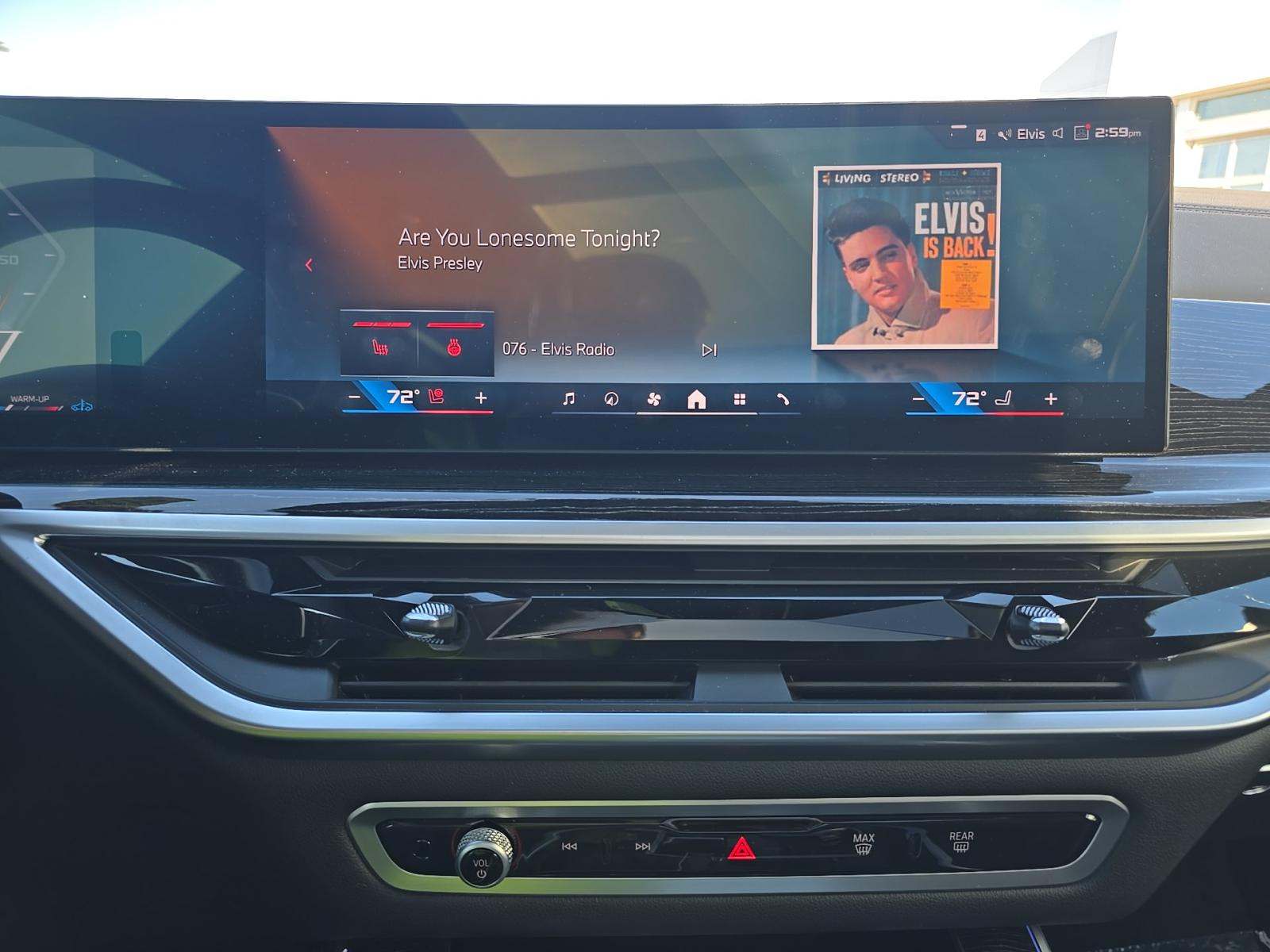 2024 BMW X5 M60i AWD