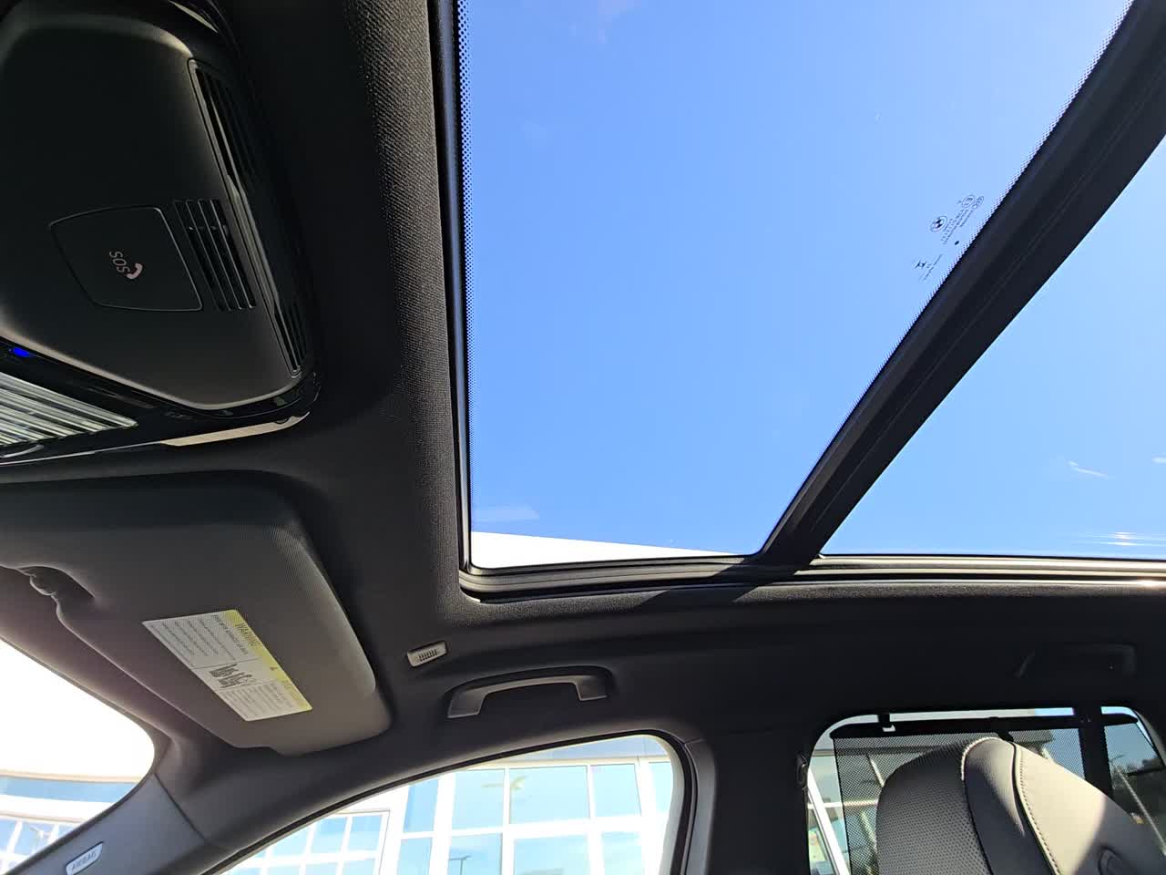 2024 BMW X5 M60i AWD