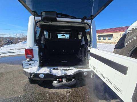 JEEP UNLIMITED RUBICON - 10