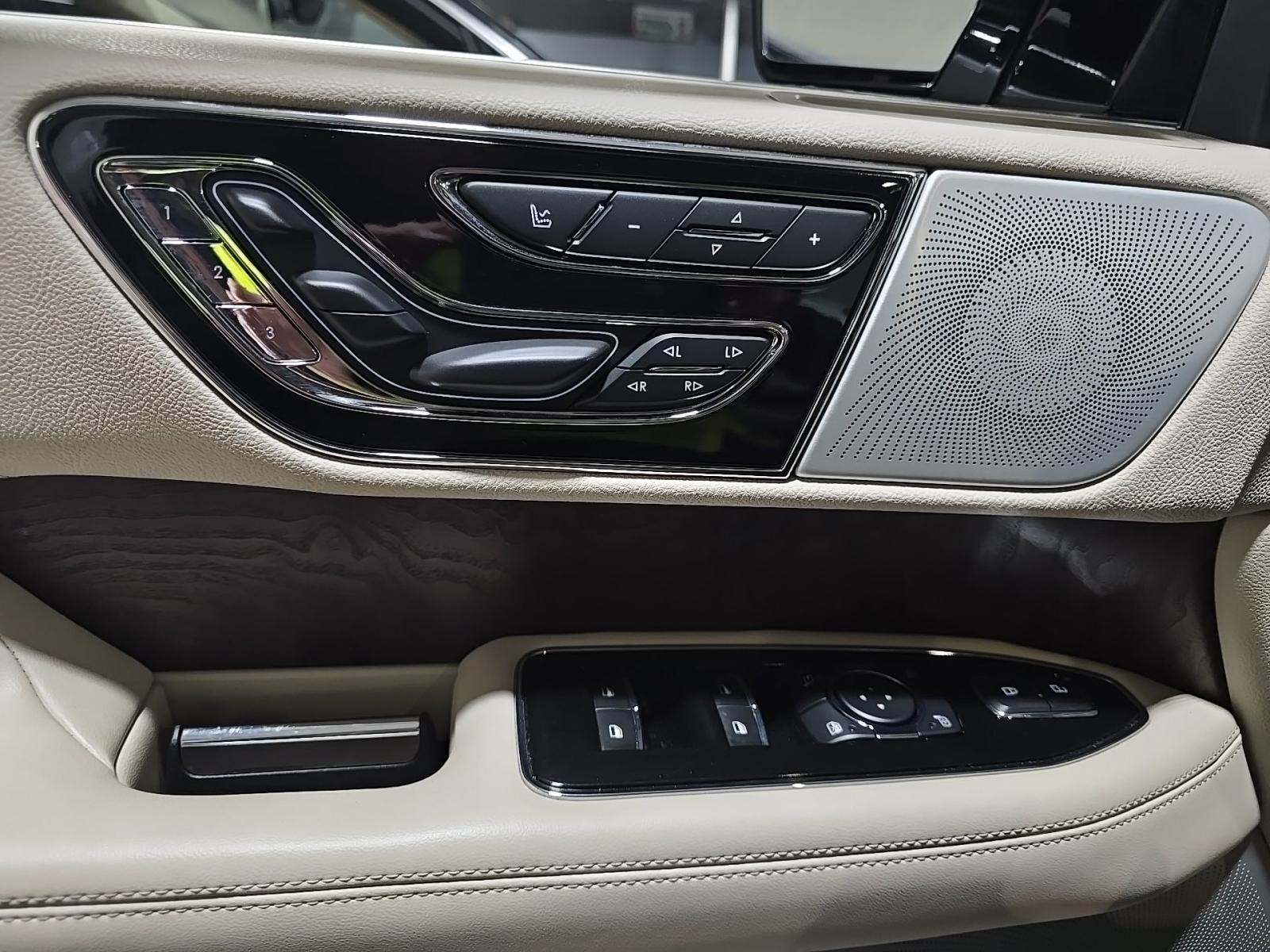 2020 Lincoln Navigator Reserve AWD