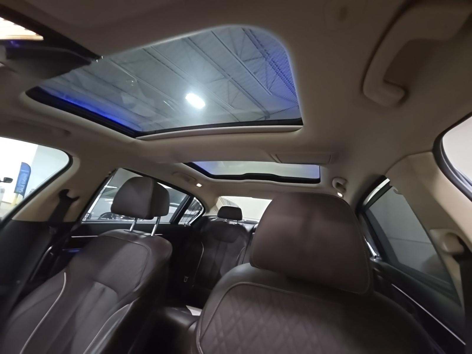 2020 BMW 7 Series 740i xDrive AWD