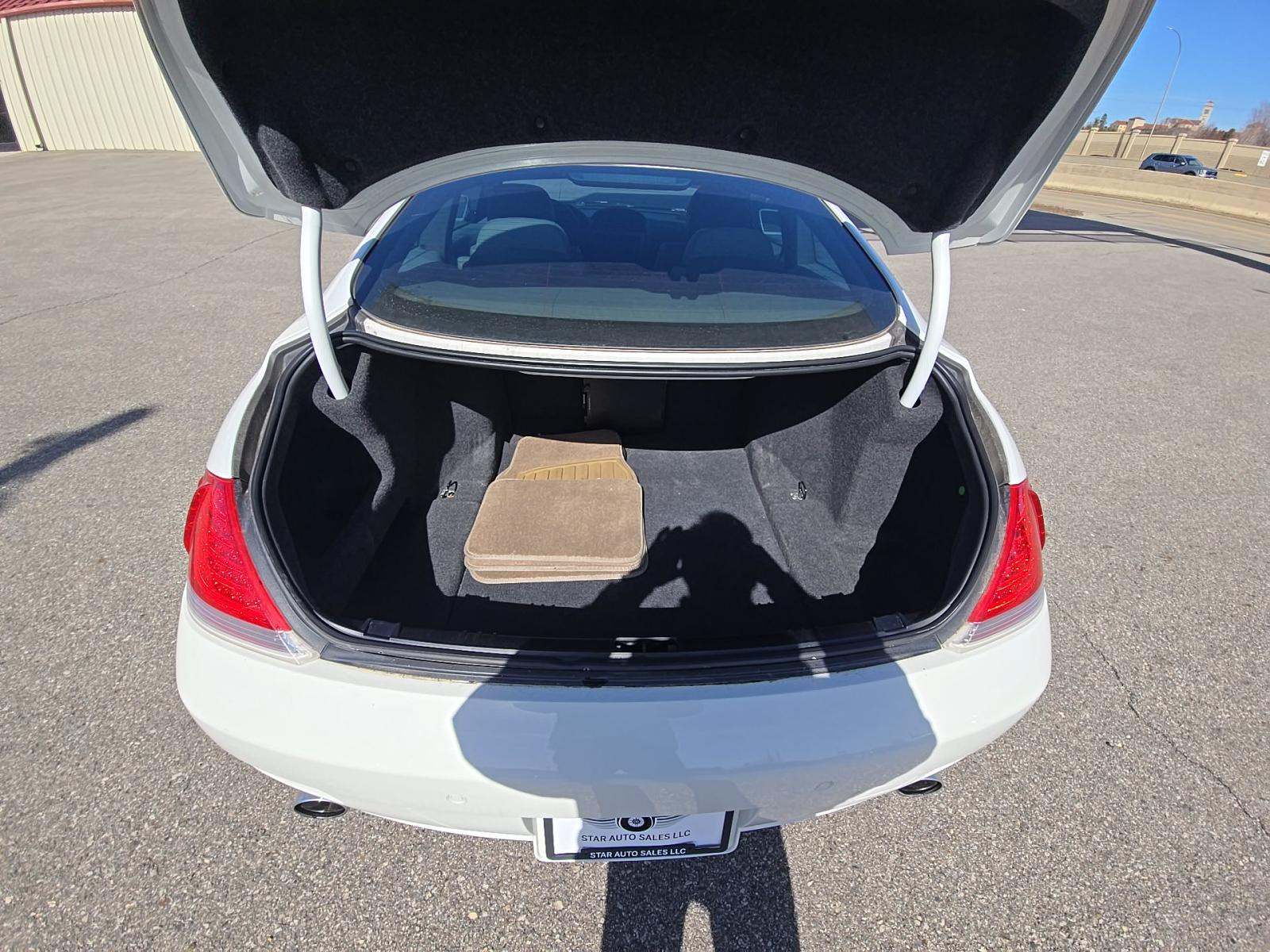 BMW 6 SERIES - 10