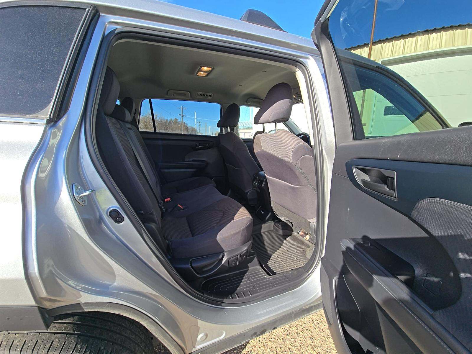 2022 Toyota Highlander LE AWD