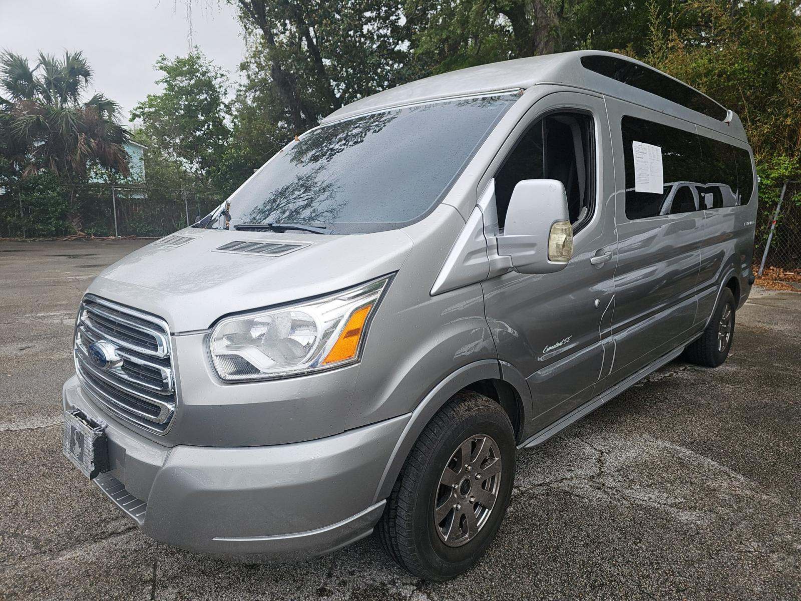 FORD TRANSIT 150 - 1
