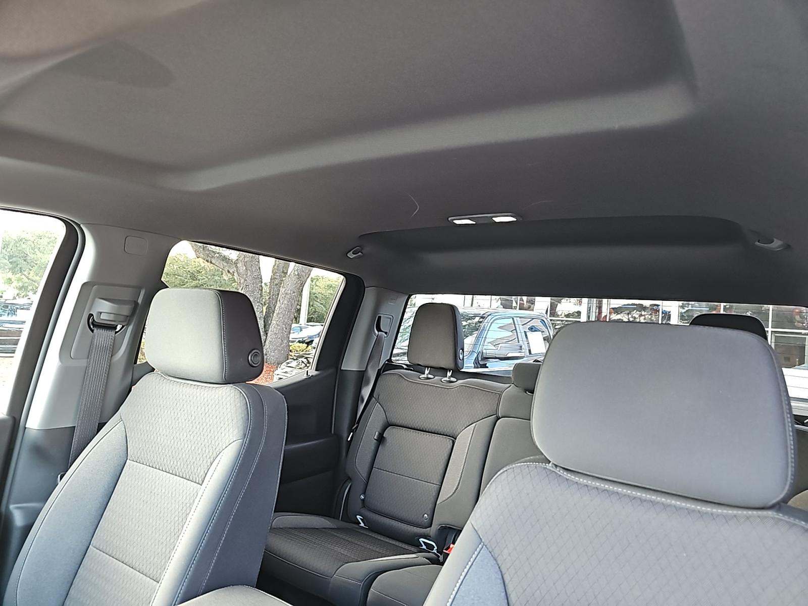 2023 Chevrolet Silverado 1500 Custom AWD