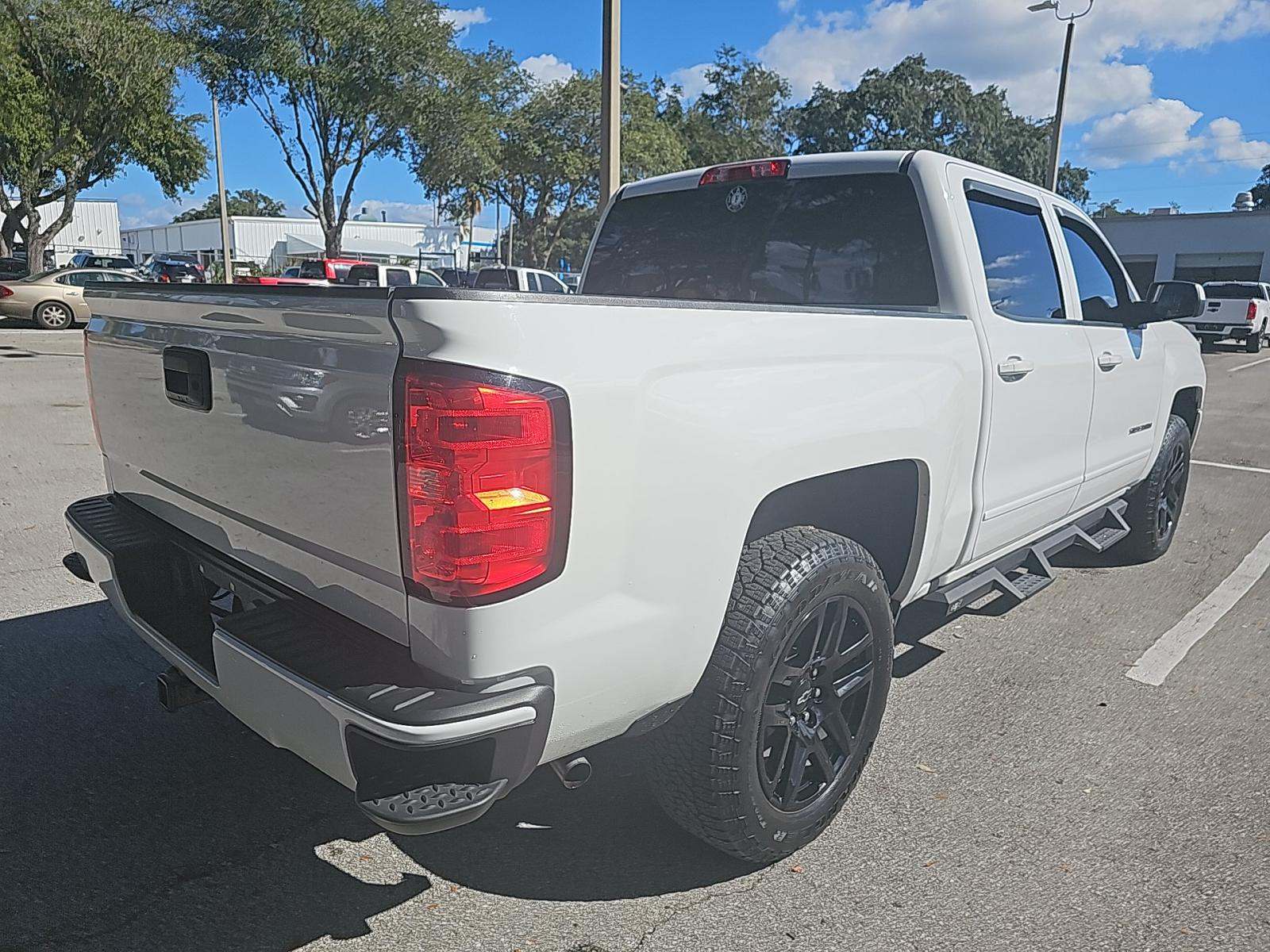 2017 Chevrolet Silverado 1500 LT Z71 AWD