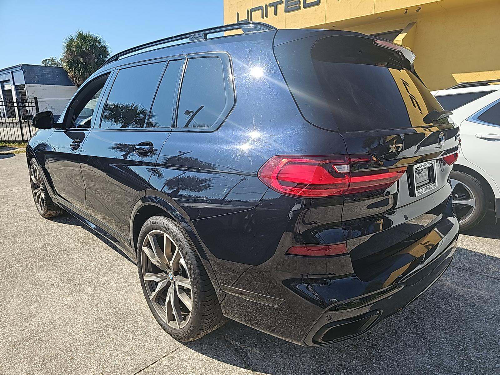 2020 BMW X7 M50i AWD