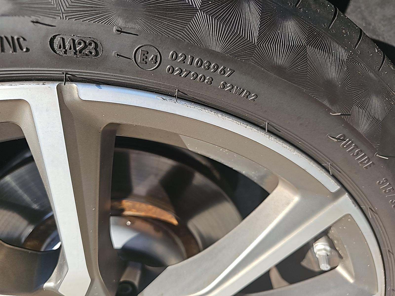 2020 BMW X7 M50i AWD