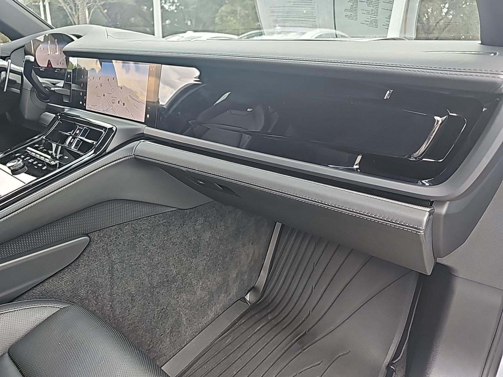 2024 Porsche Panamera Base RWD