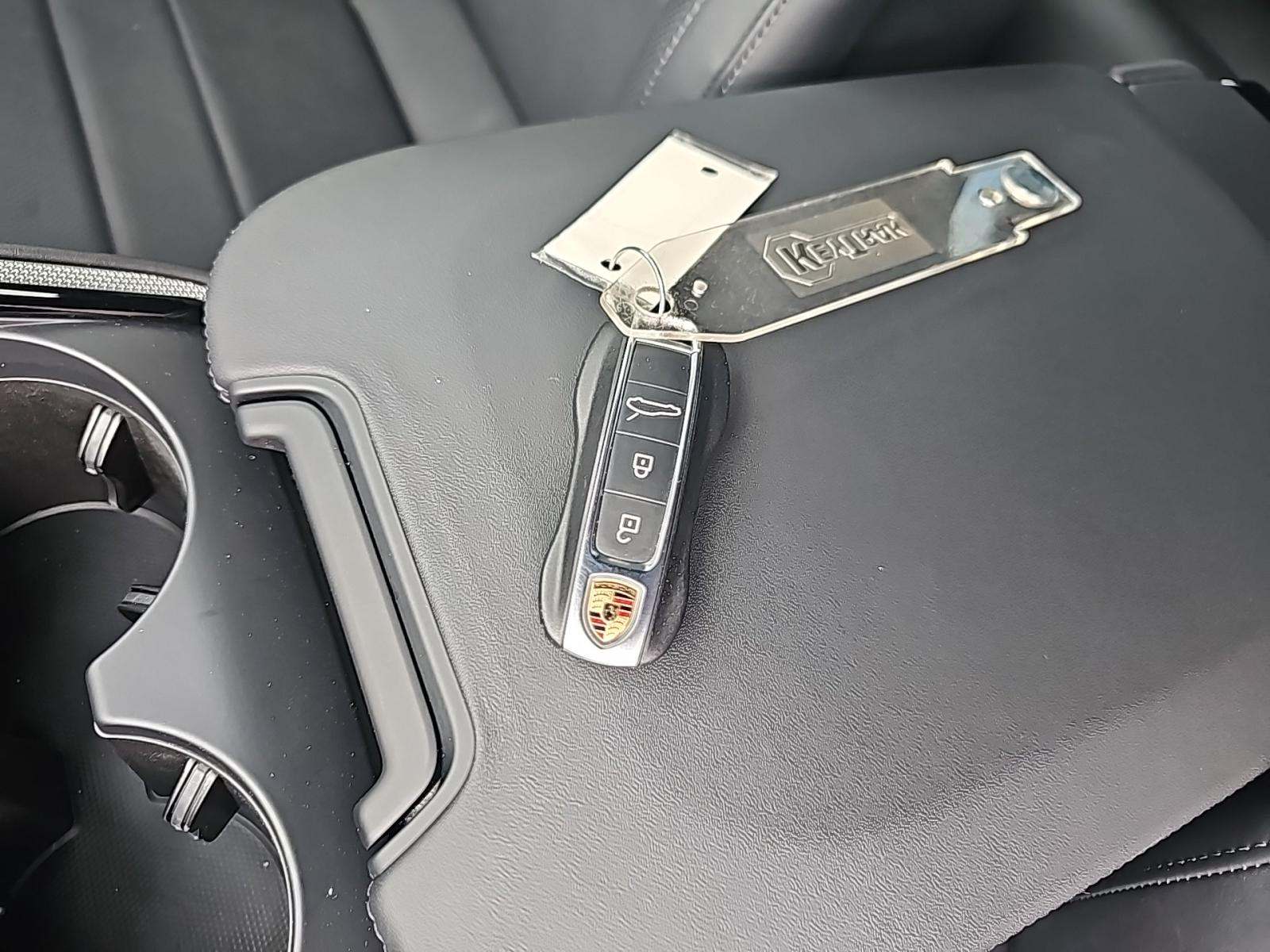 2024 Porsche Panamera Base RWD