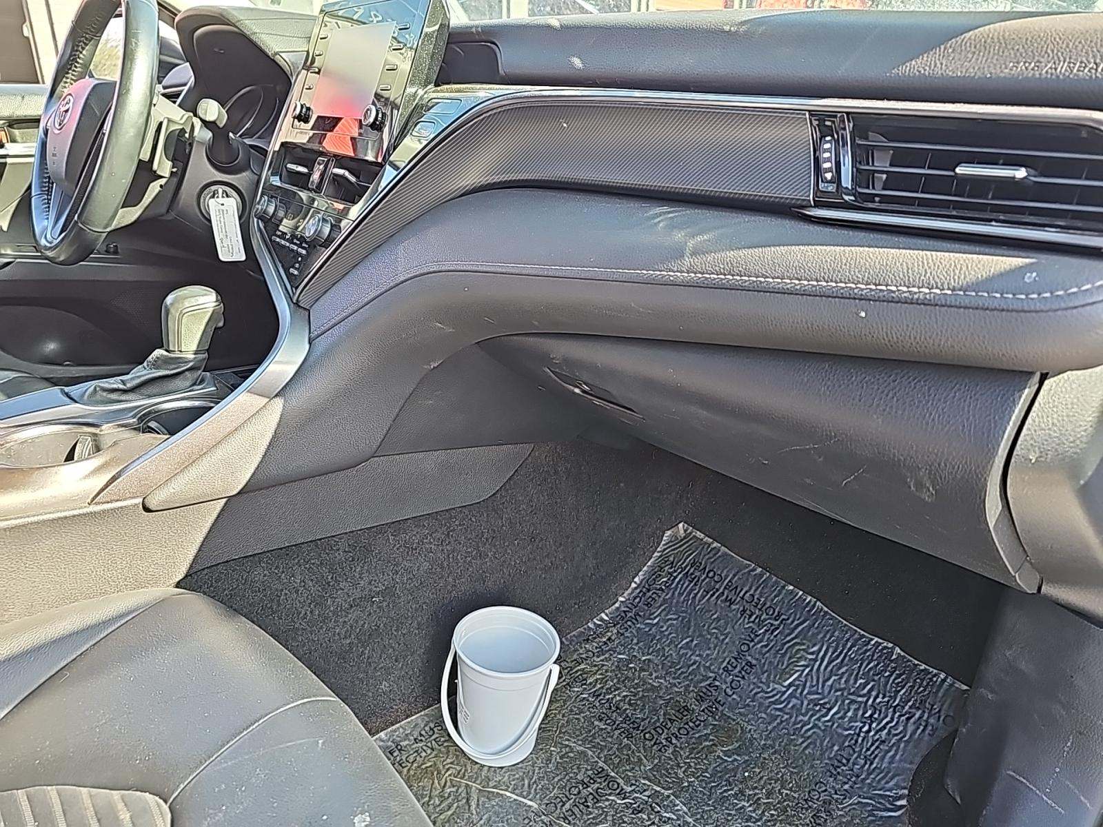 2021 Toyota Camry SE FWD