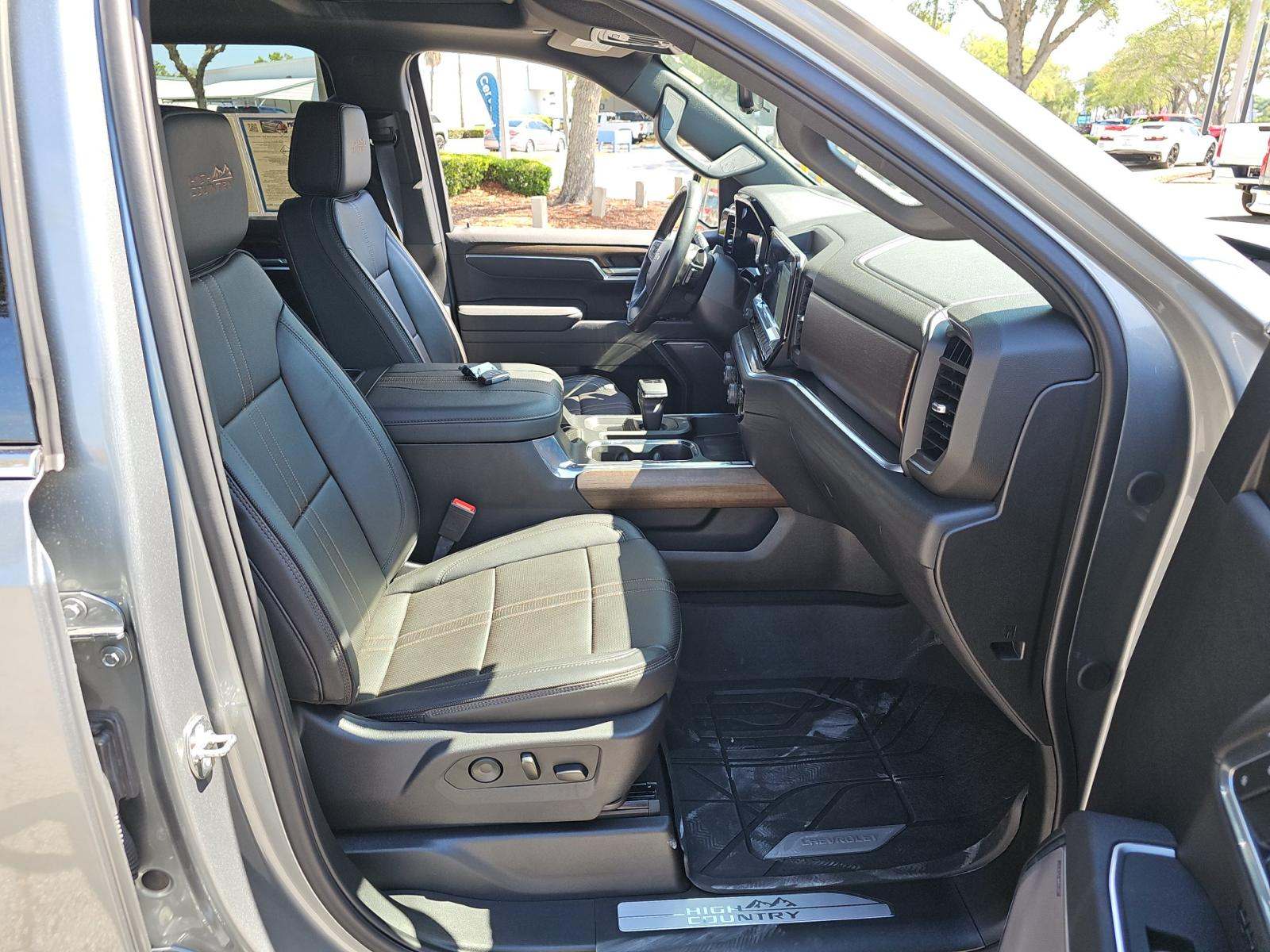 2026 Chevrolet Silverado 1500 High Country AWD