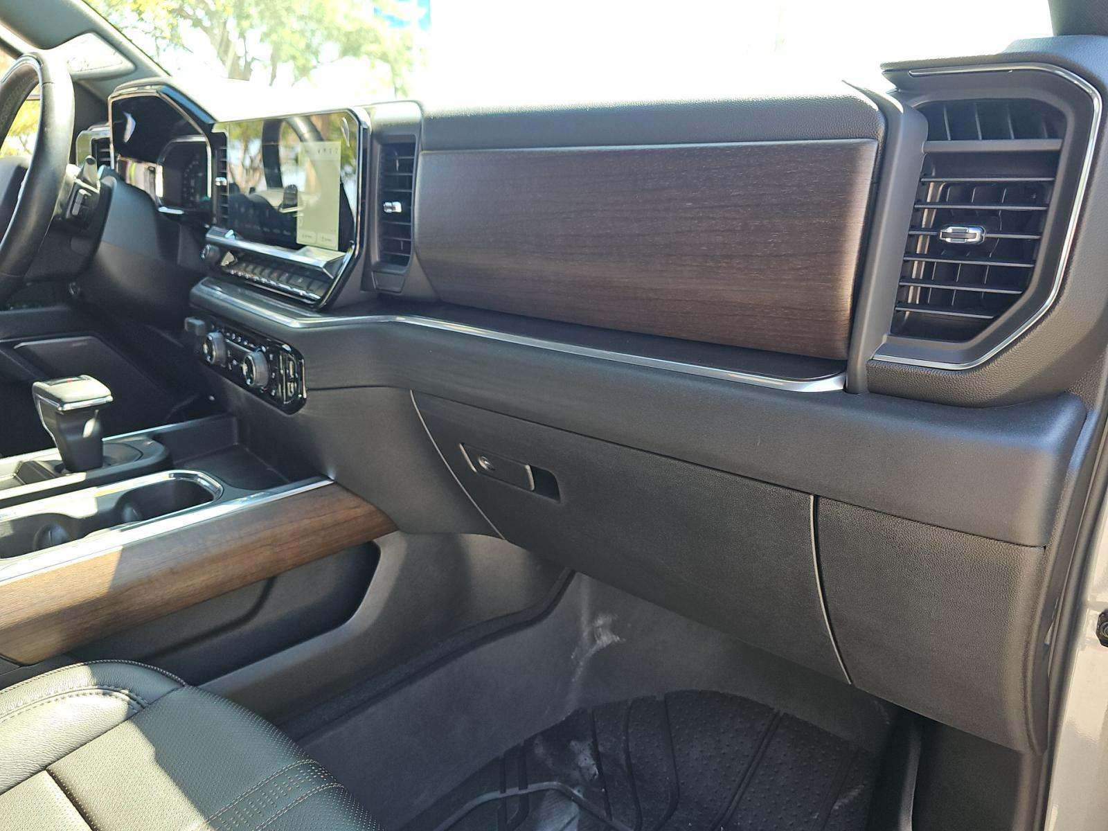 2026 Chevrolet Silverado 1500 High Country AWD