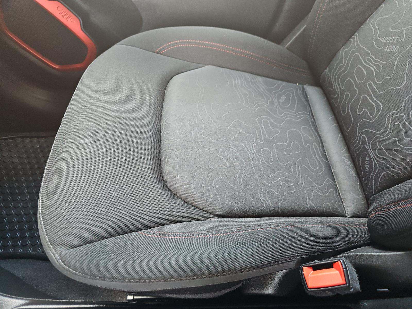 2023 Jeep Renegade Trailhawk AWD