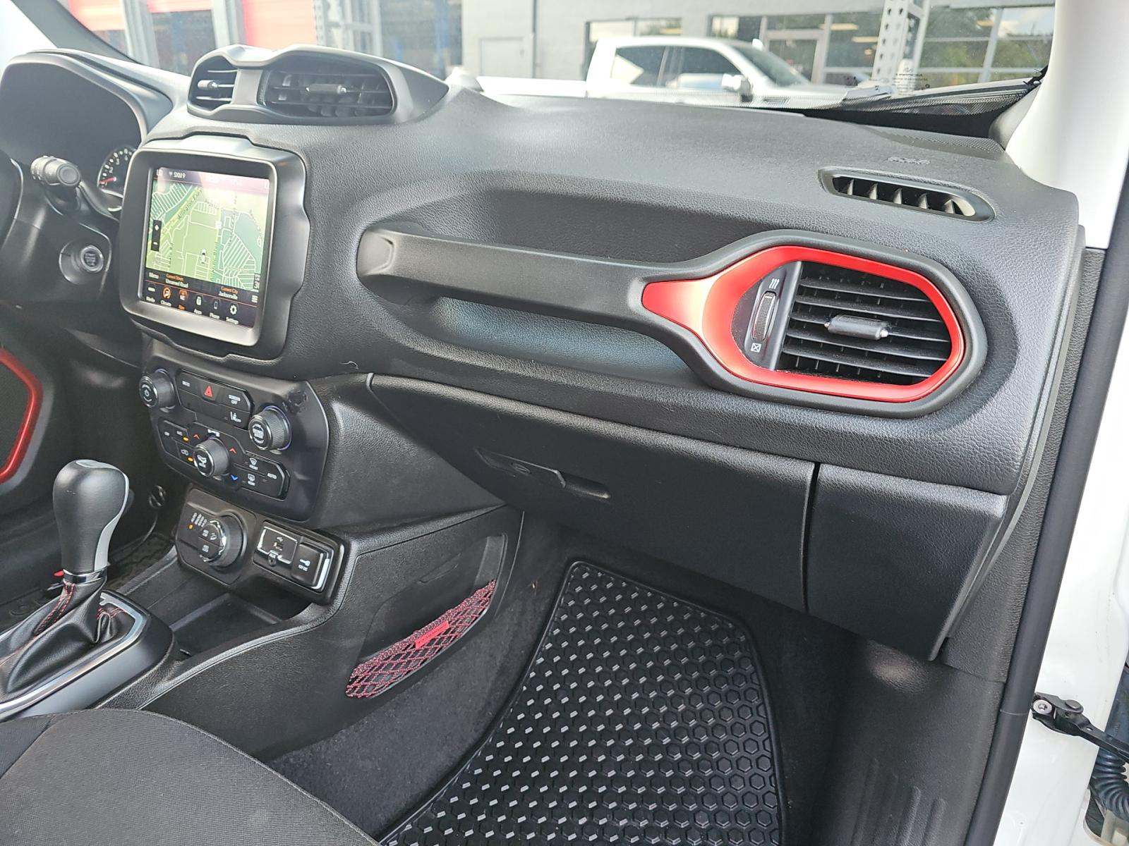 2023 Jeep Renegade Trailhawk AWD
