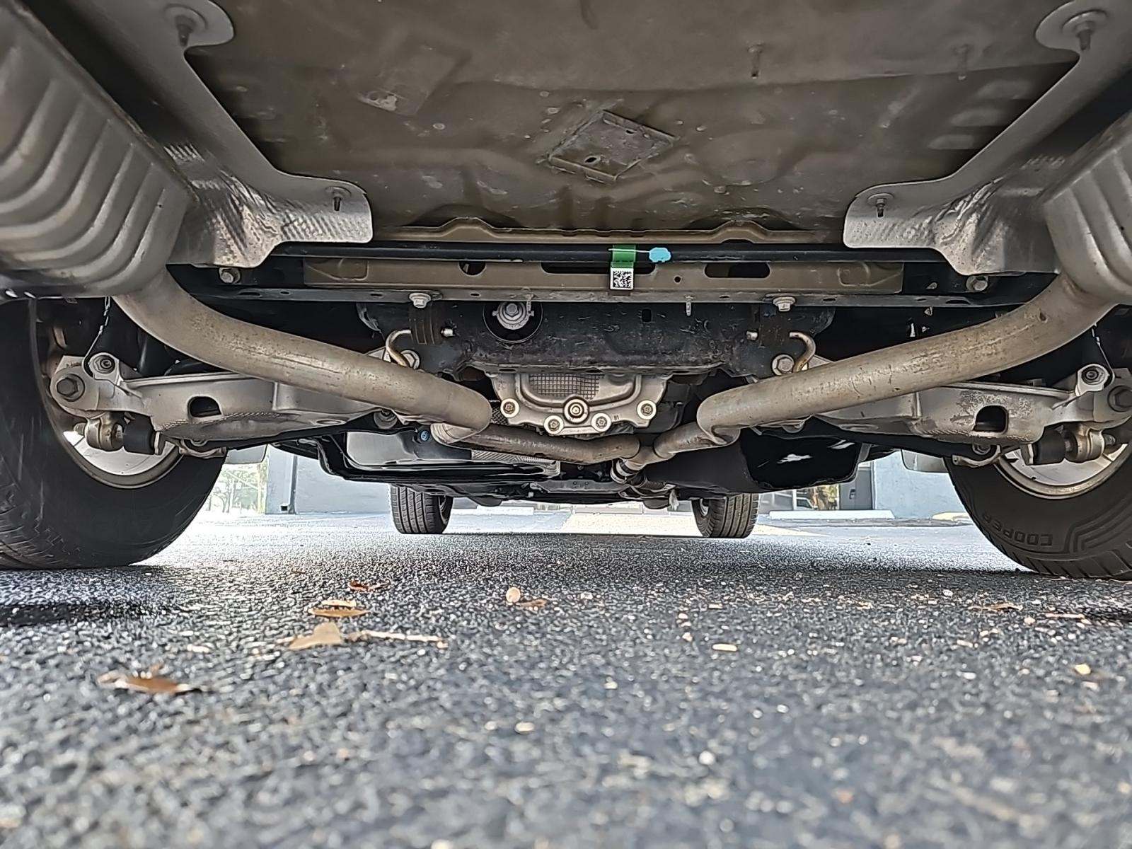 2023 Ford Explorer XLT RWD