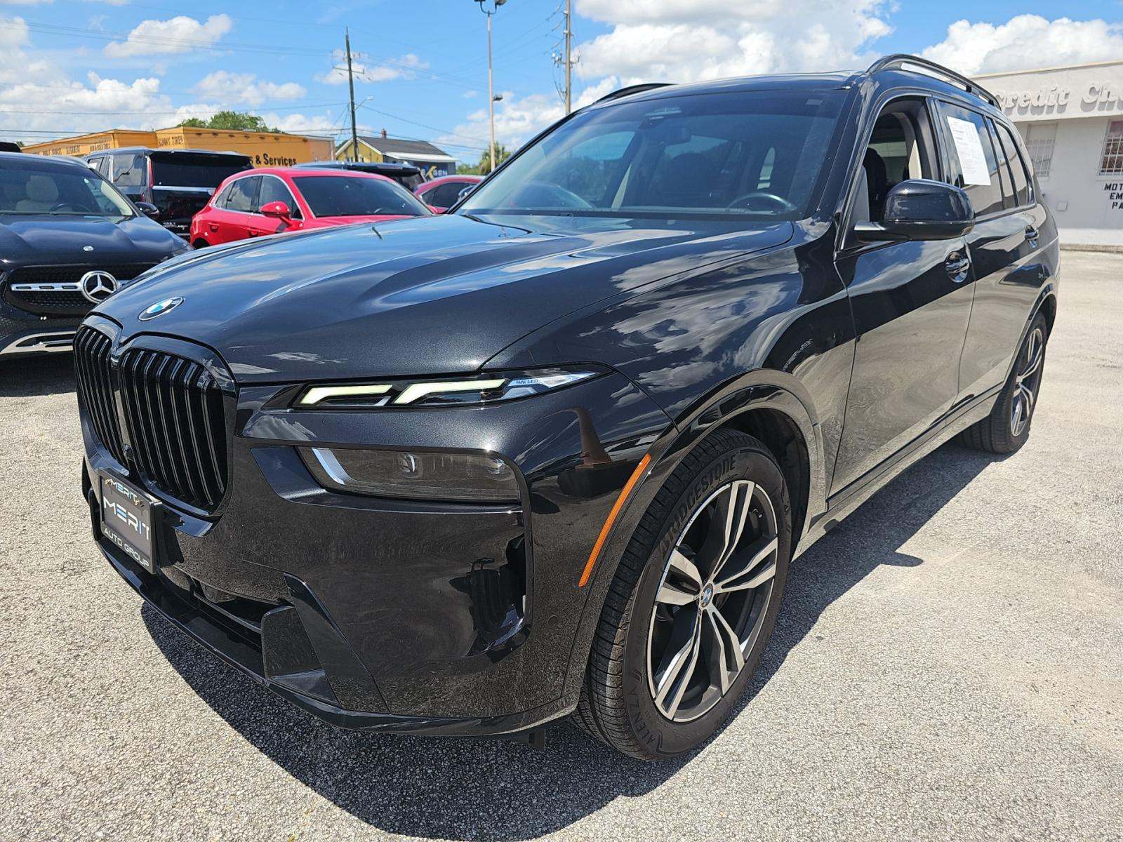 2023 BMW X7 xDrive40i AWD