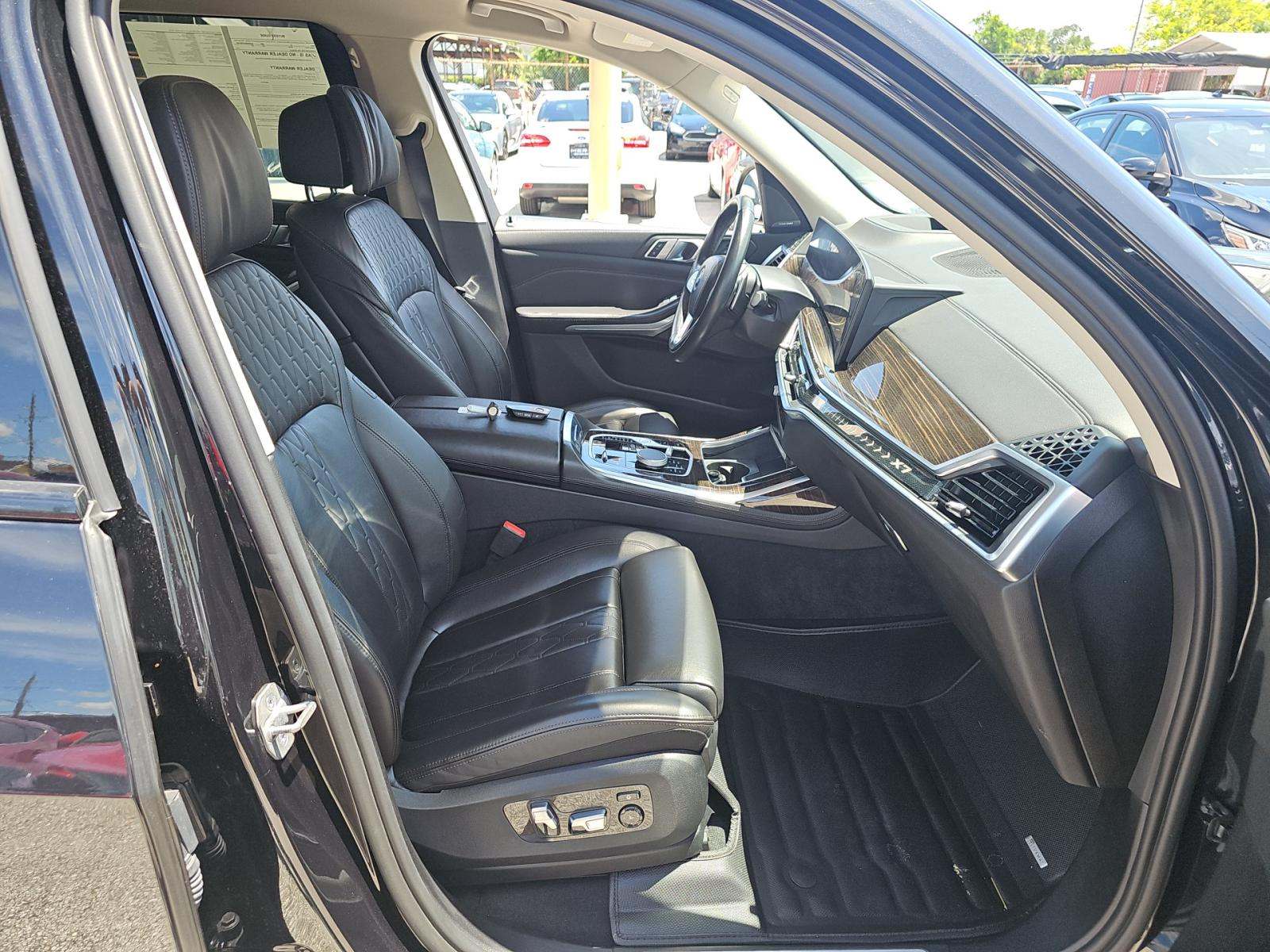 2023 BMW X7 xDrive40i AWD