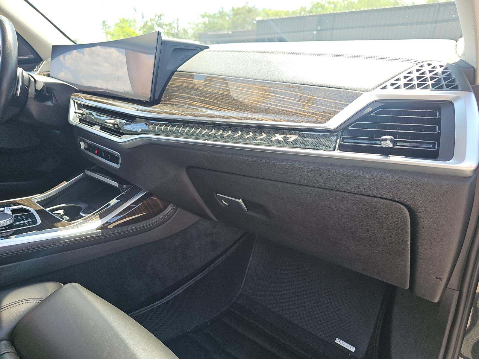 2023 BMW X7 xDrive40i AWD