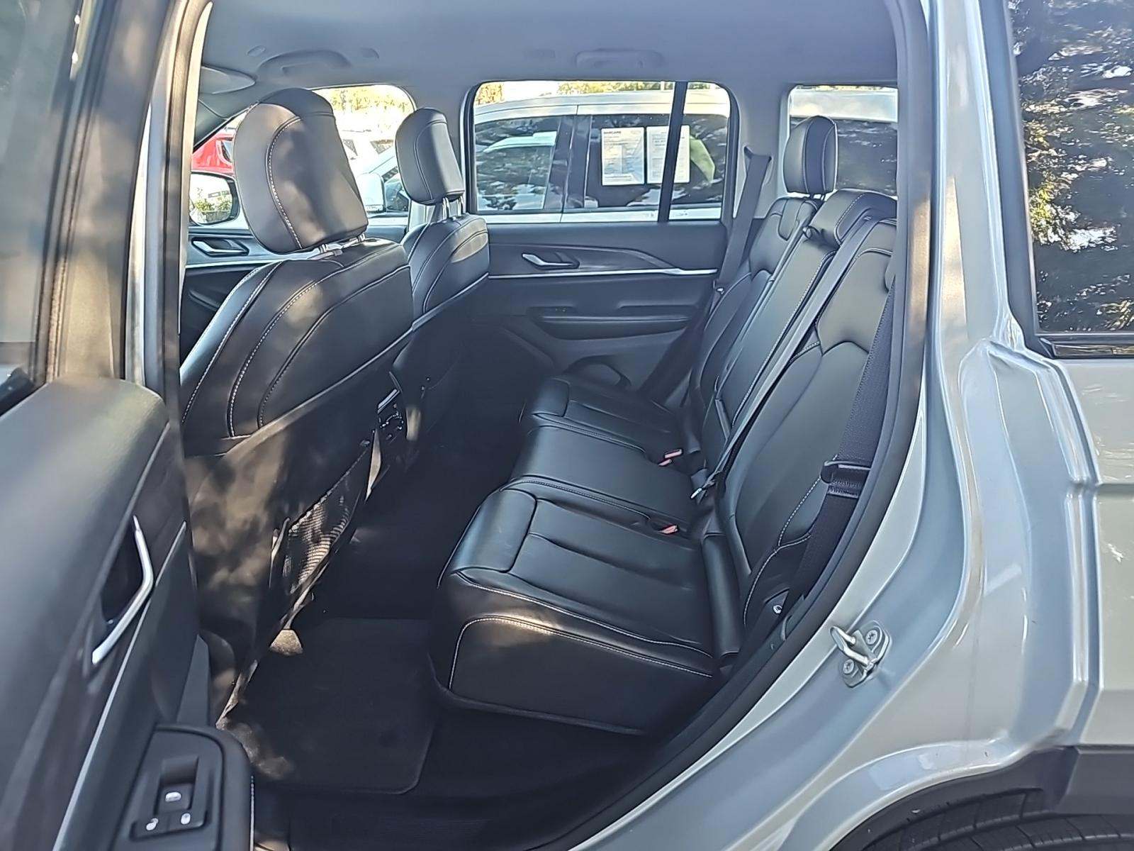 2023 Jeep Grand Cherokee Limited AWD