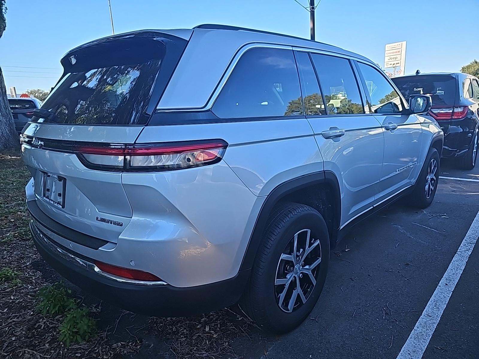 2023 Jeep Grand Cherokee Limited AWD