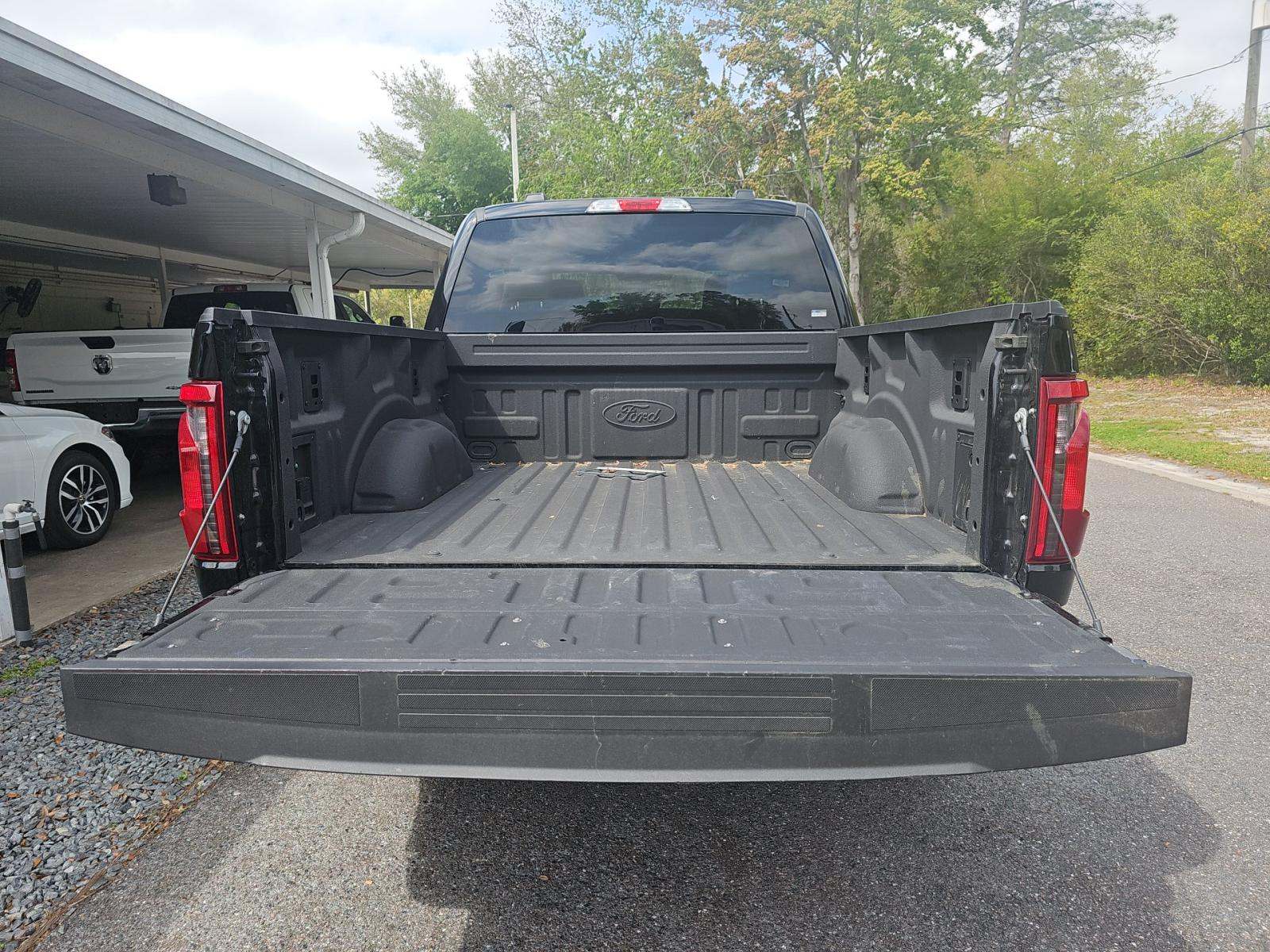 2025 Ford F-150 Hybrid XLT AWD