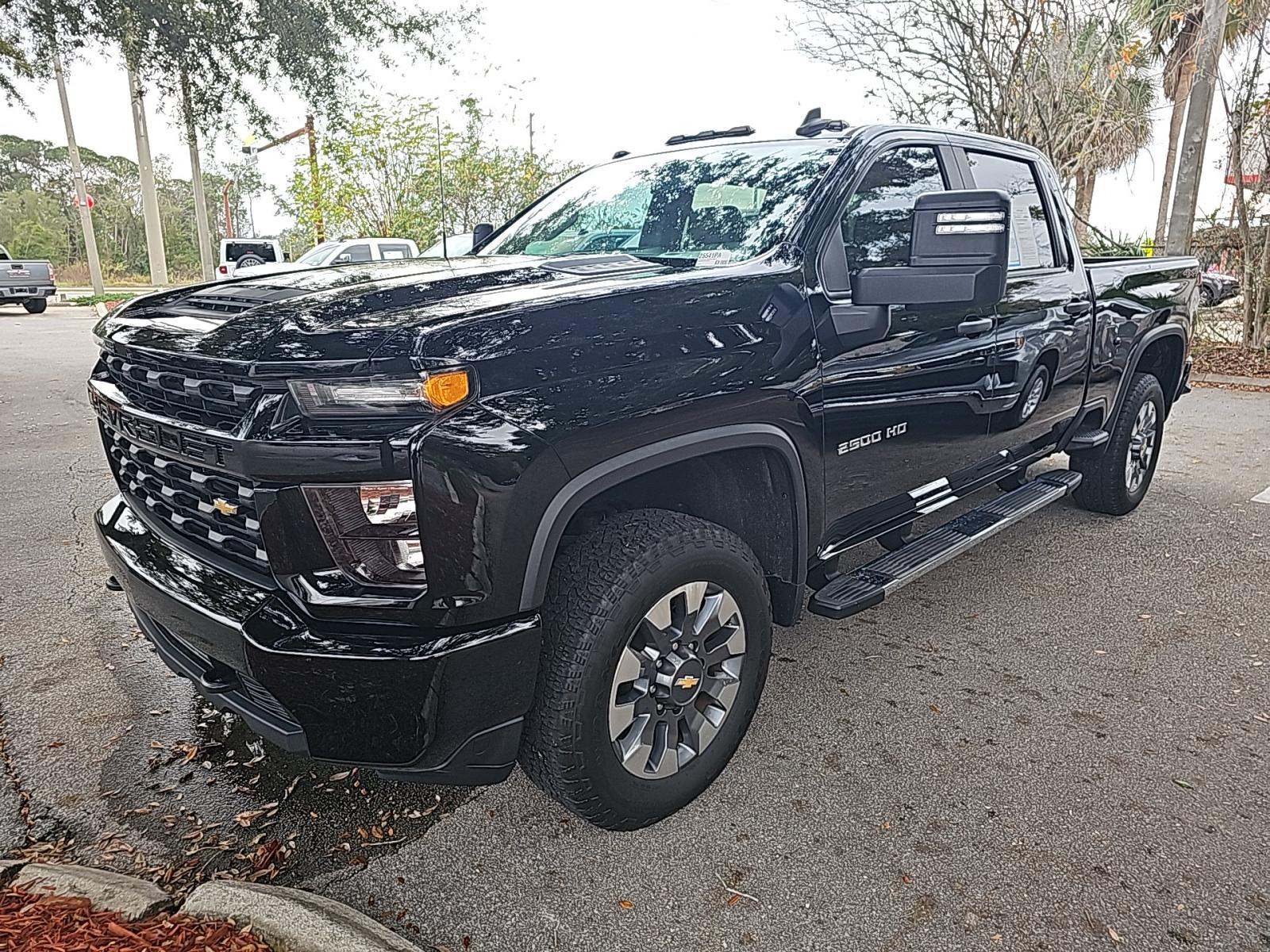 2023 Chevrolet Silverado 2500HD Custom AWD