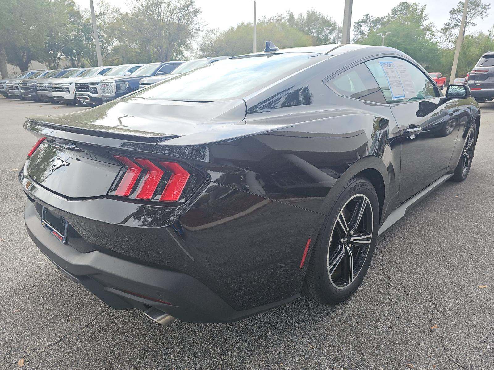 2025 Ford Mustang EcoBoost Premium RWD