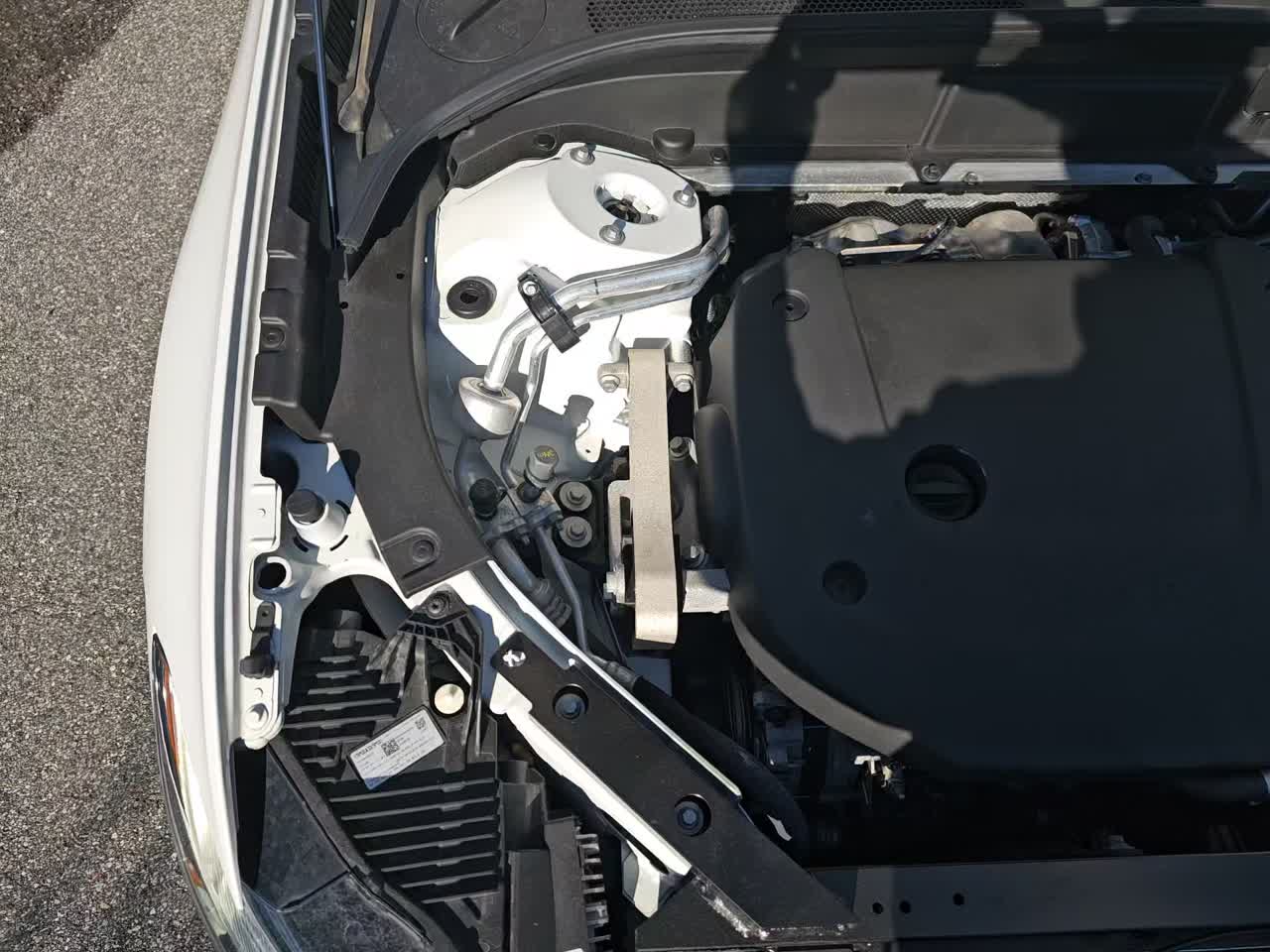 2022 Volvo XC60 B6 R-Design AWD