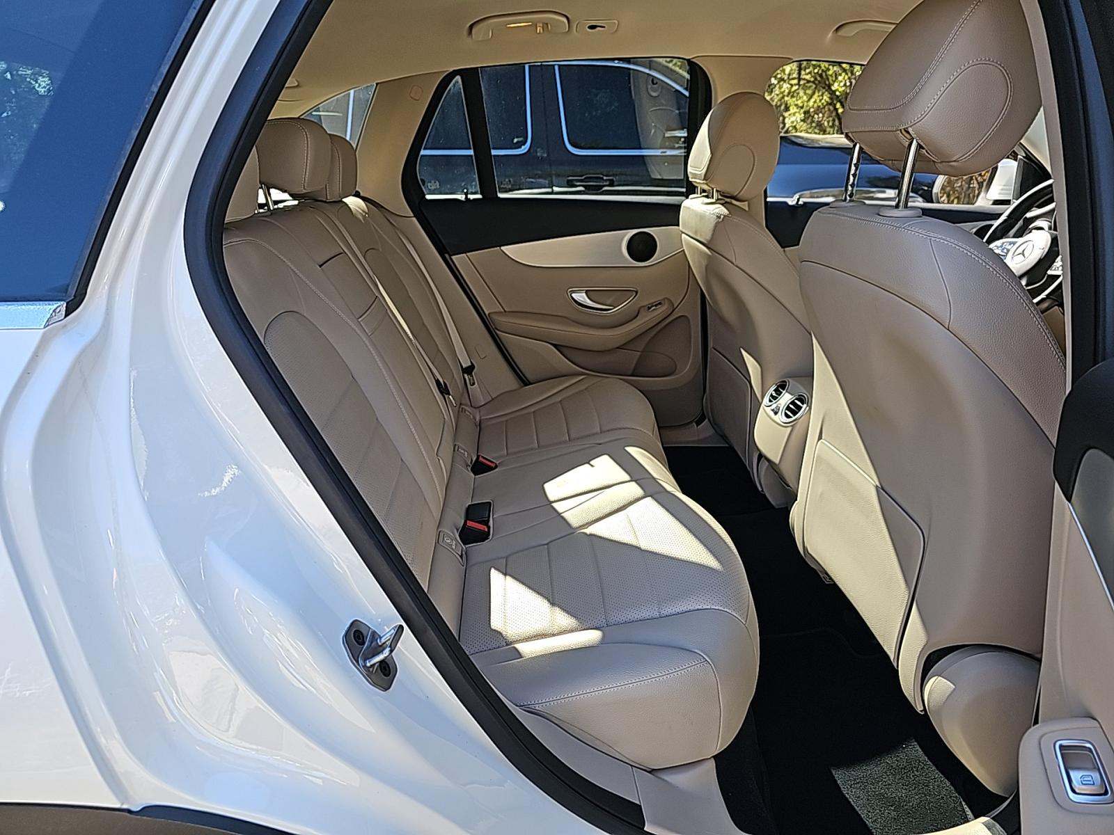 2022 Mercedes-Benz GLC GLC 300 RWD