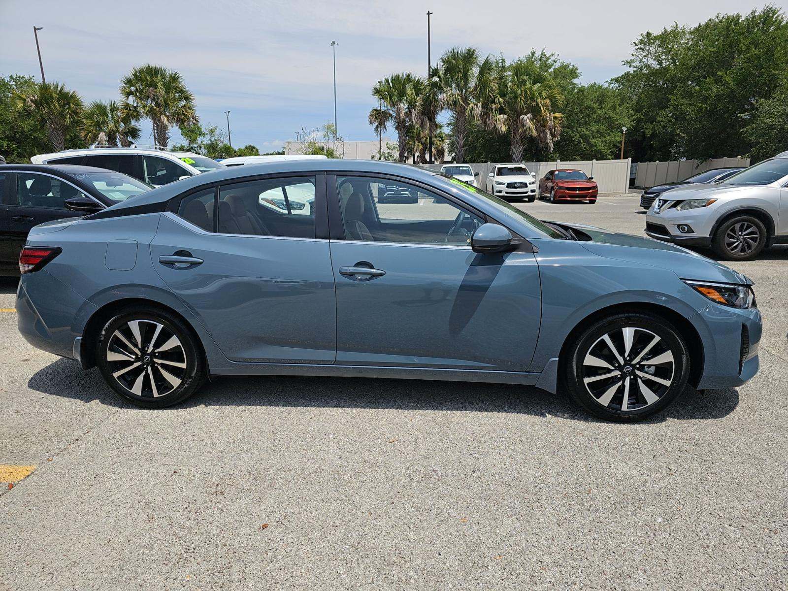 NISSAN SENTRA - 4