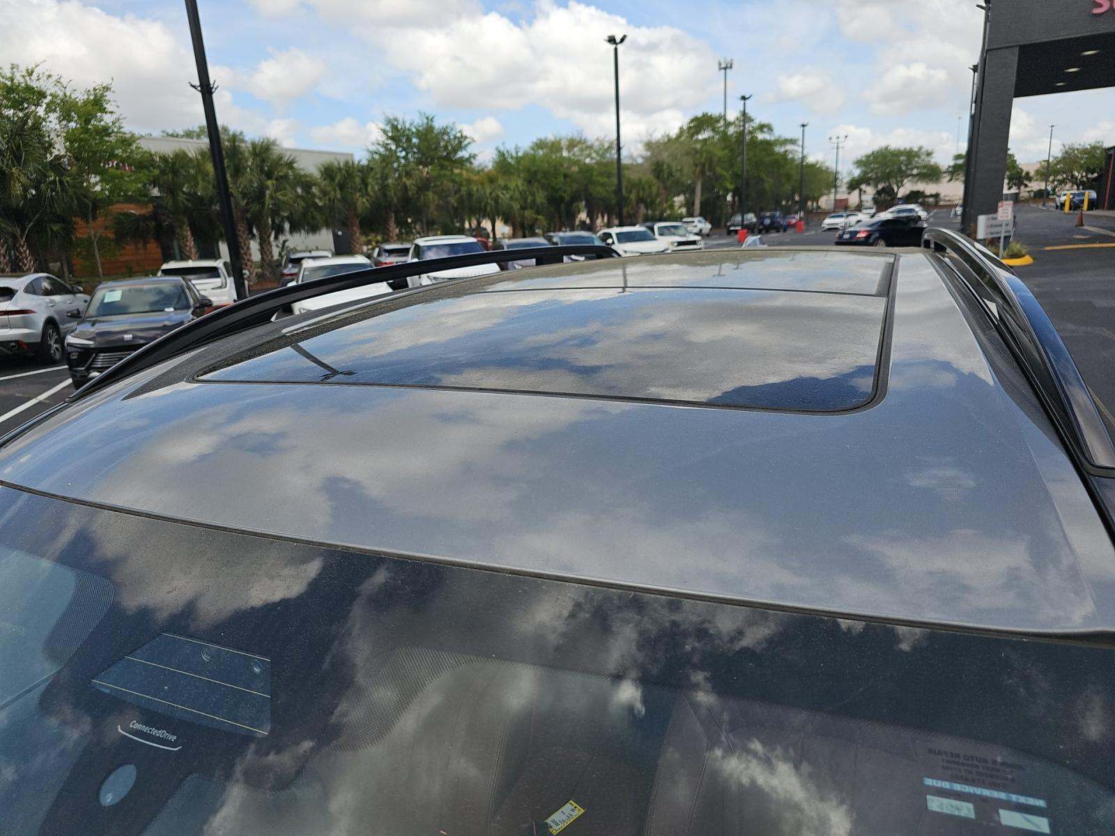 2024 BMW X7 M60i AWD