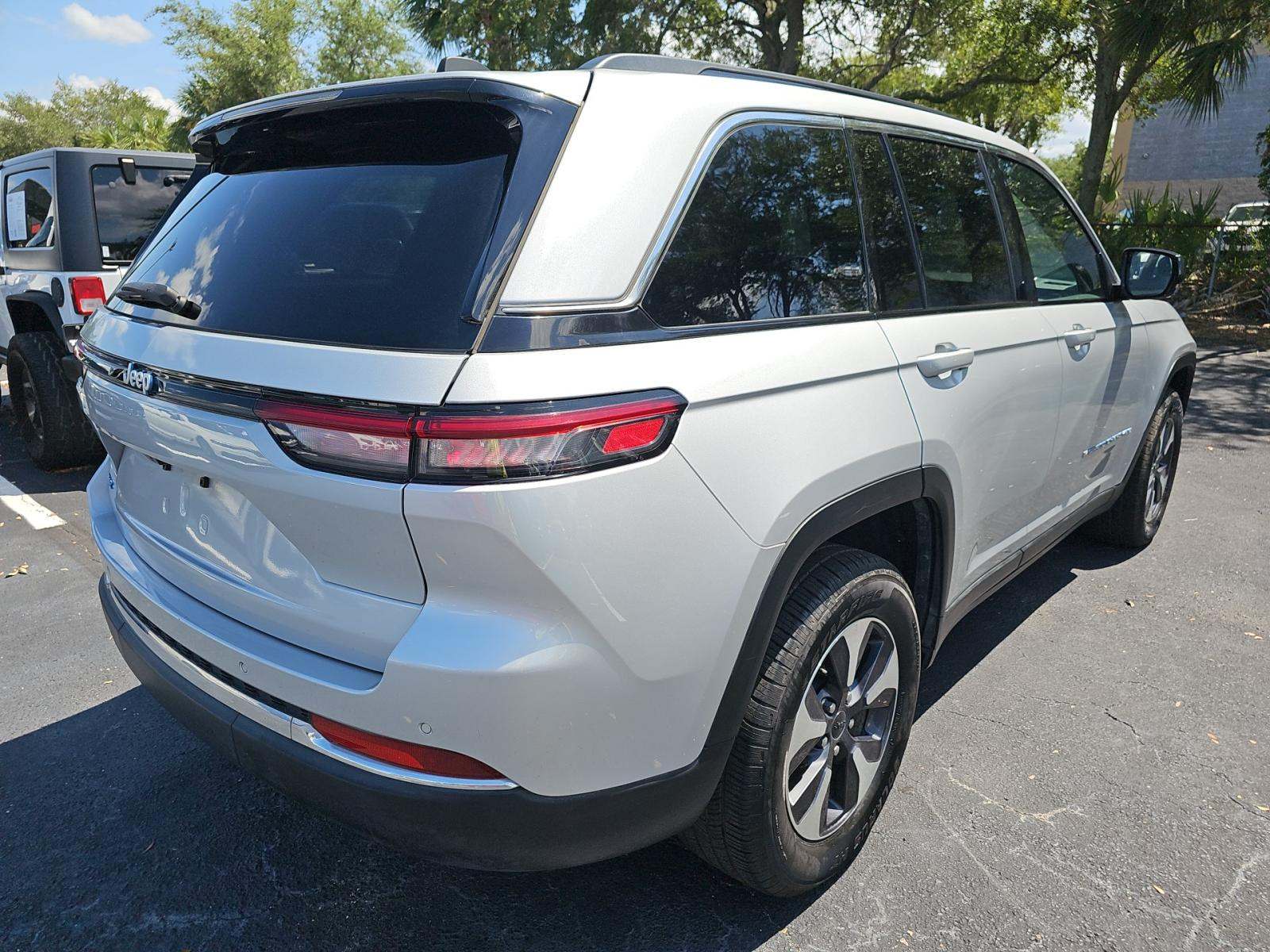 2024 Jeep Grand Cherokee 4xe AWD