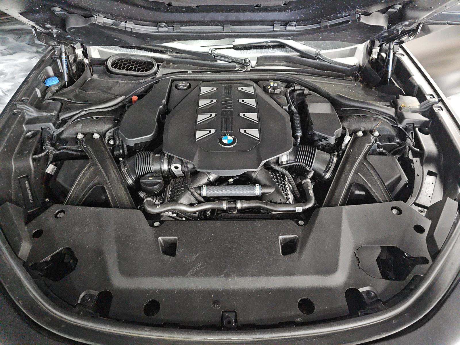 2023 BMW 7 Series 760i xDrive AWD