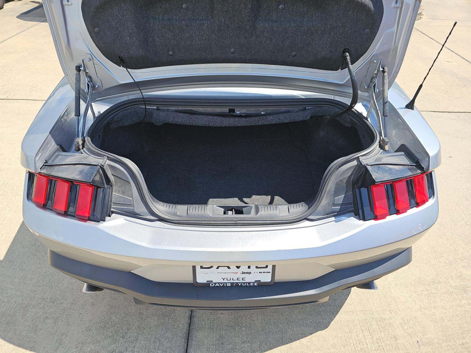 2024 Ford Mustang EcoBoost Premium RWD