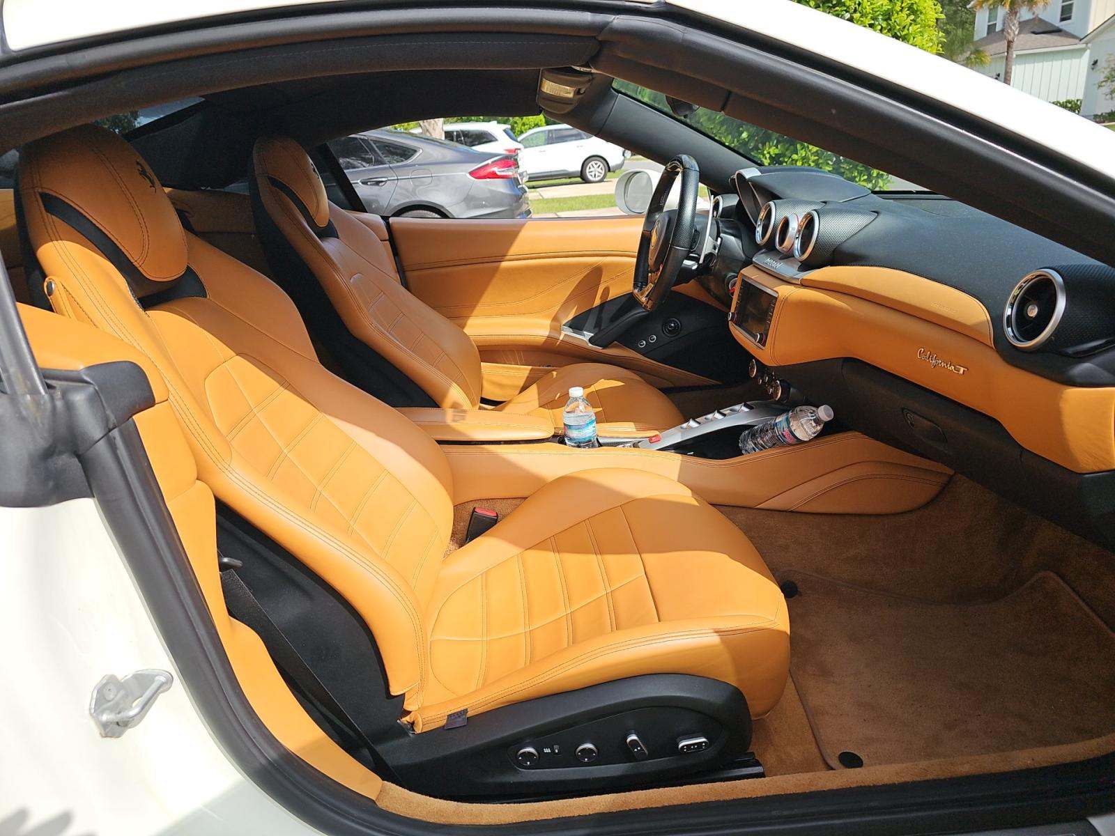 2016 Ferrari California T RWD