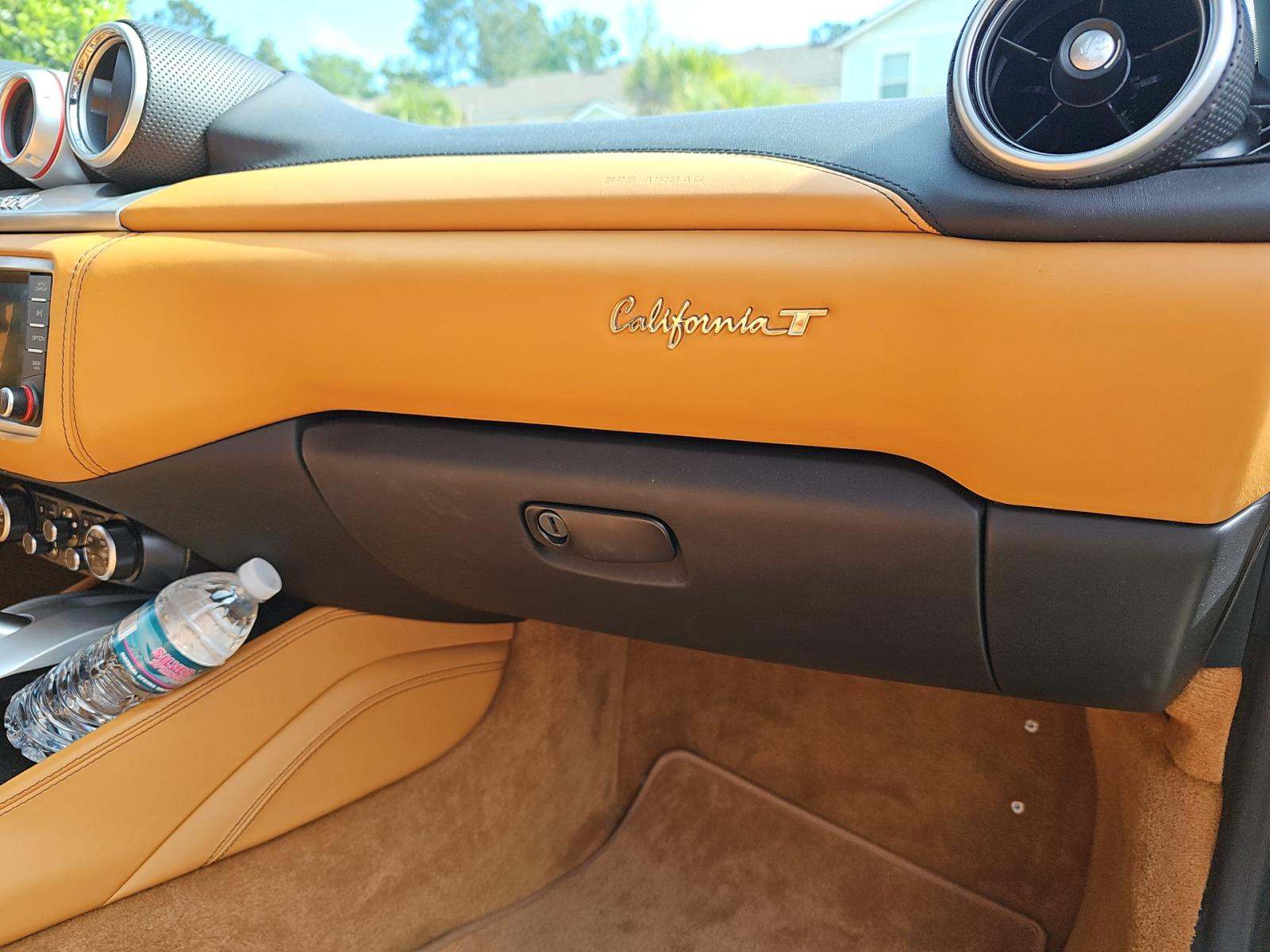 2016 Ferrari California T RWD