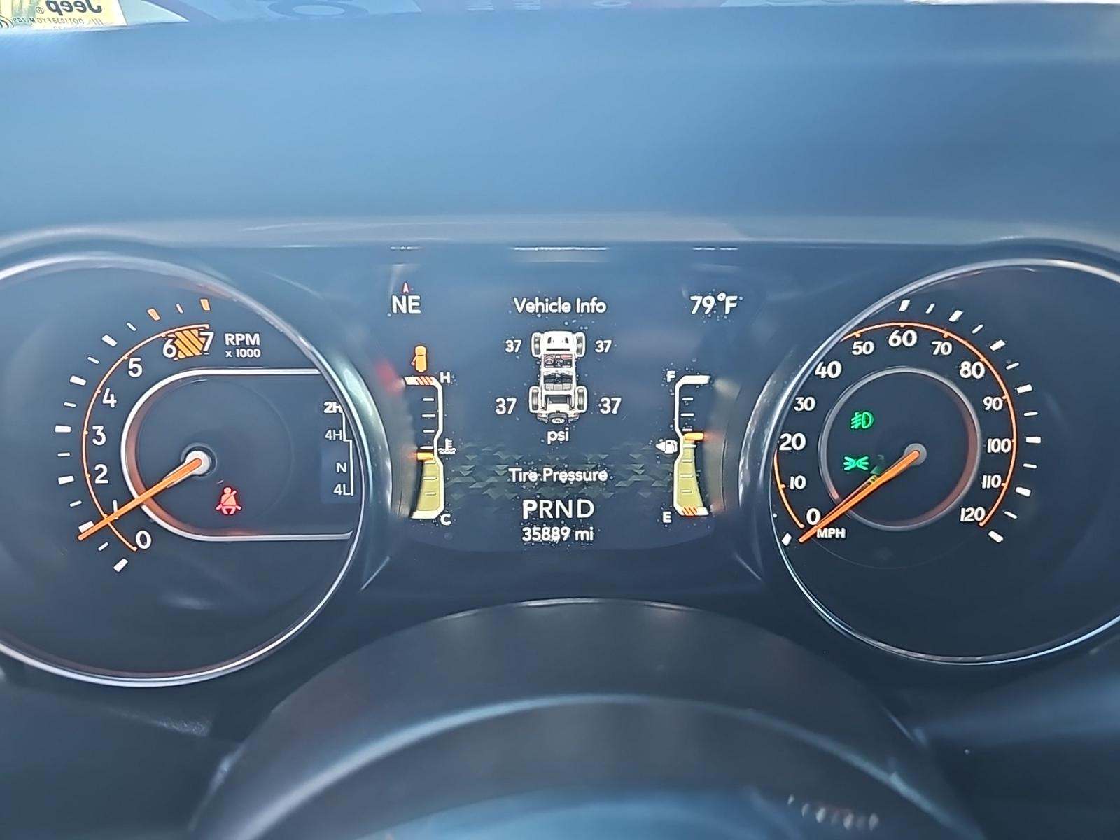 2022 Jeep Wrangler Unlimited Sahara AWD