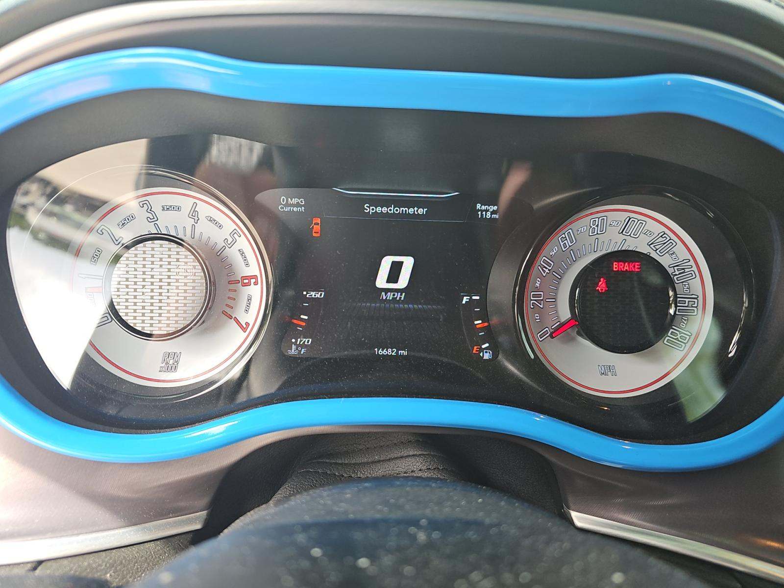 DODGE CHALLENGER - 9