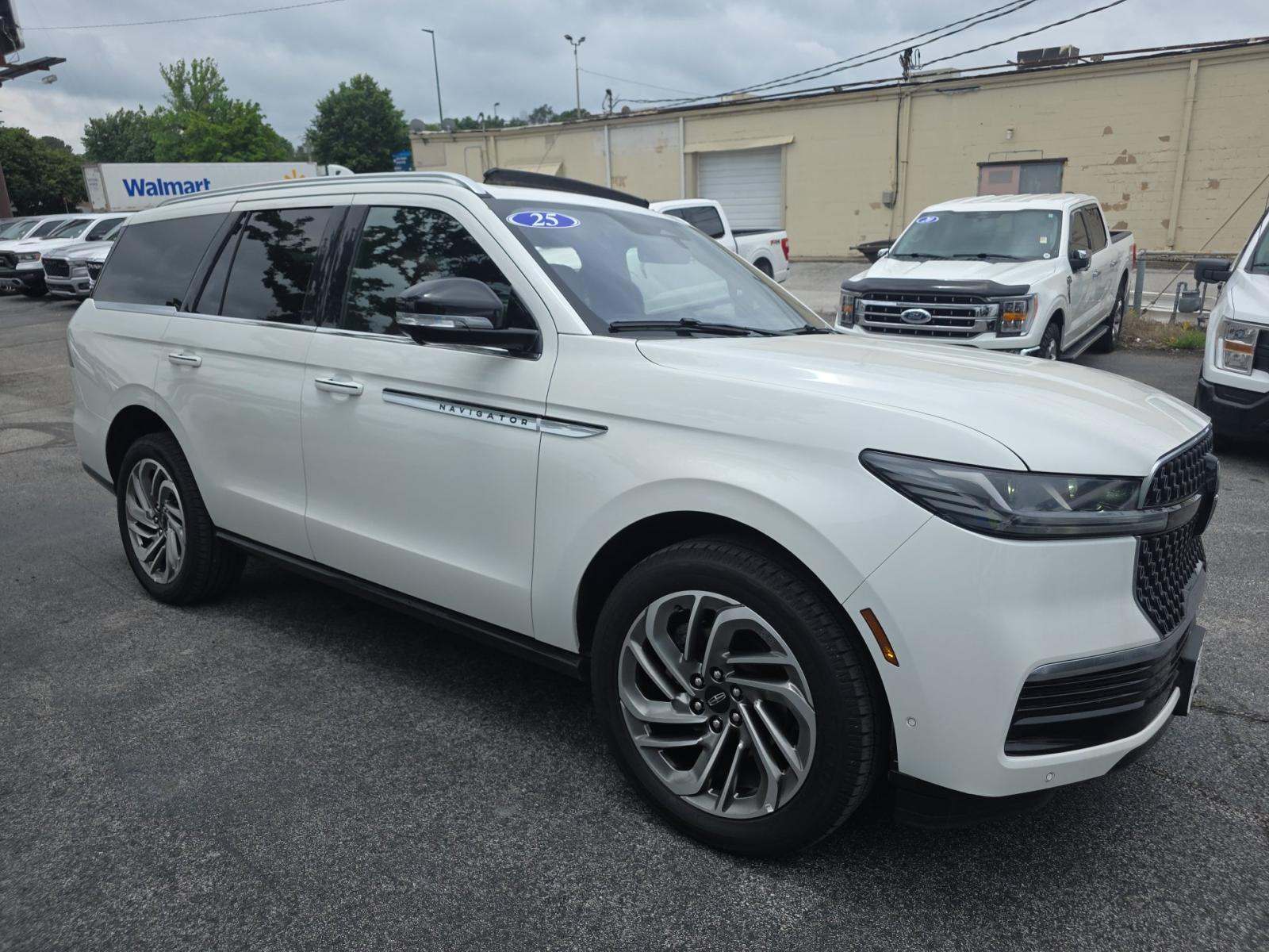 2025 Lincoln Navigator Reserve AWD