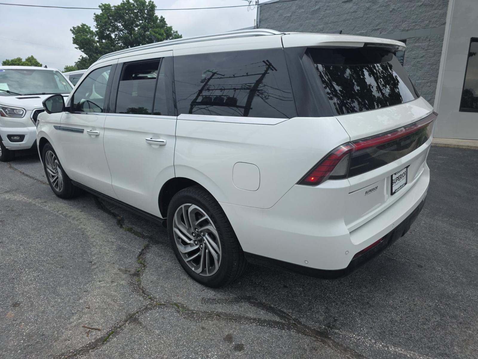 2025 Lincoln Navigator Reserve AWD