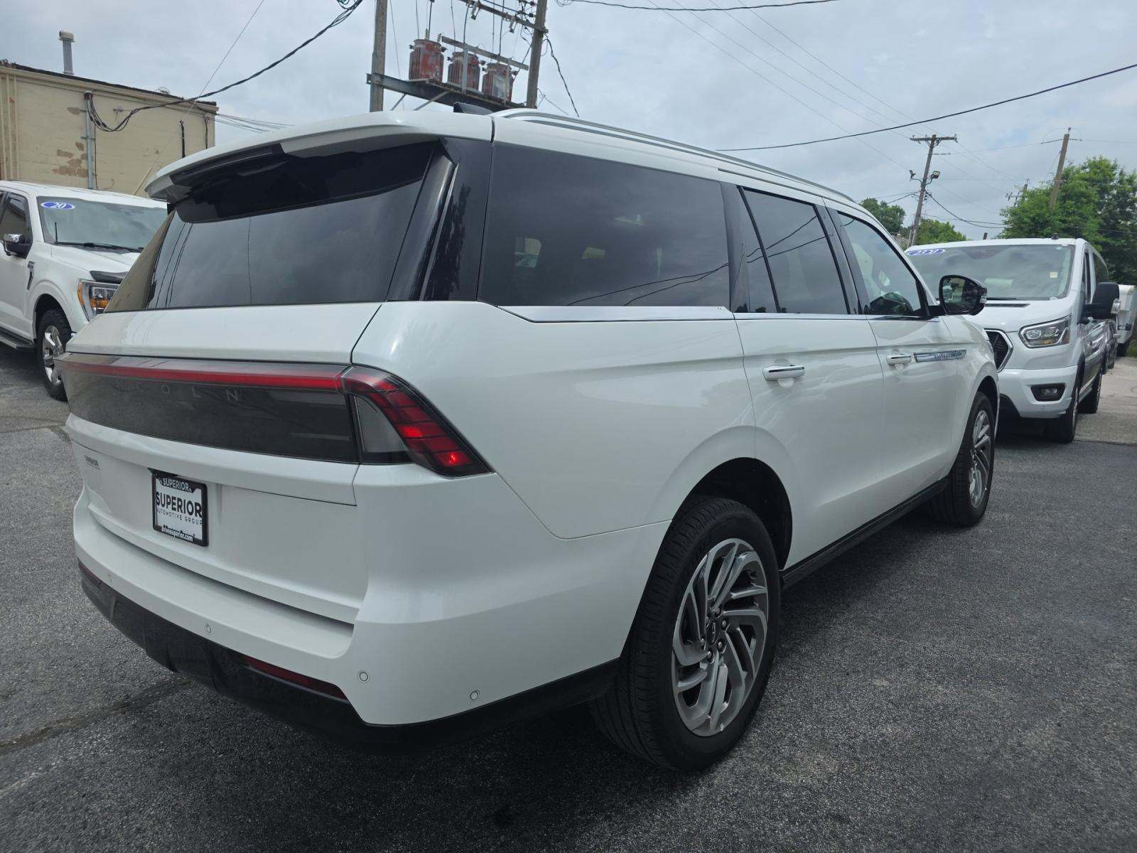 2025 Lincoln Navigator Reserve AWD