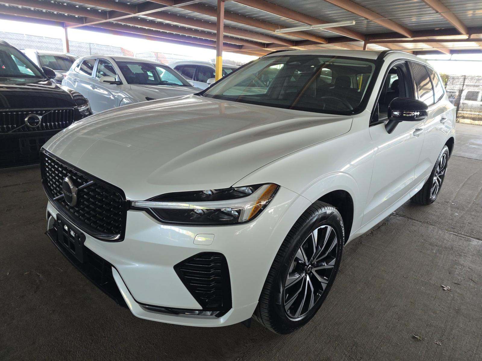 2025 Volvo XC60 B5 Core AWD