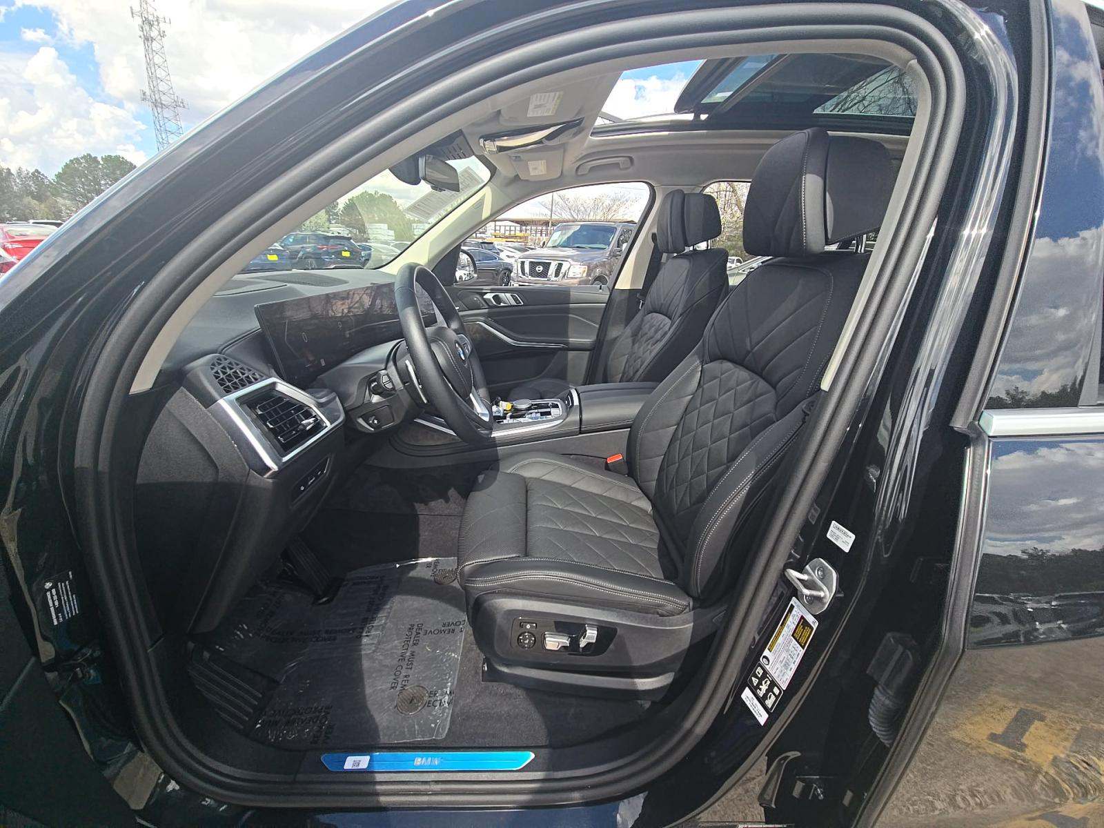 2025 BMW X7 xDrive40i AWD