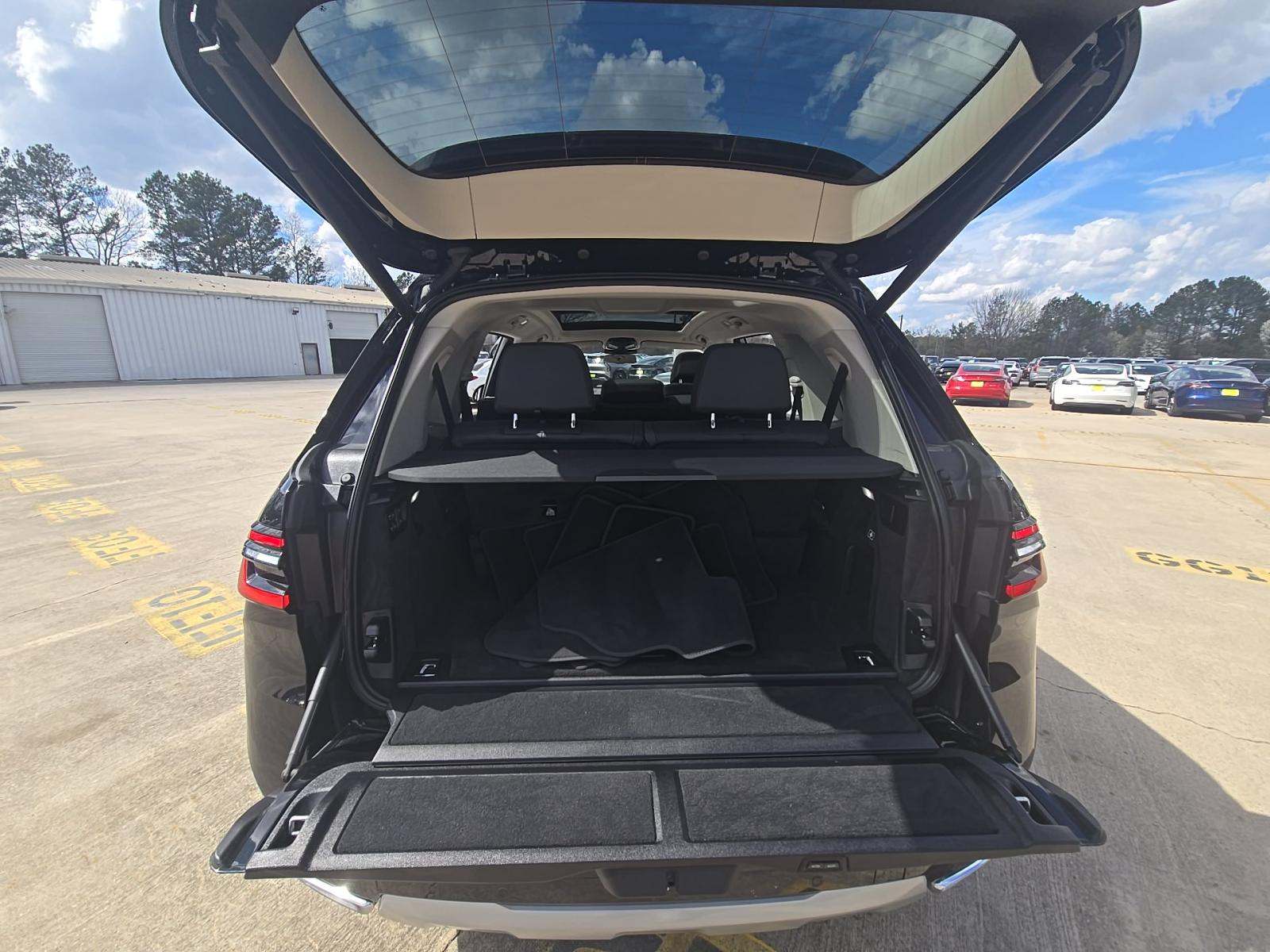 2025 BMW X7 xDrive40i AWD