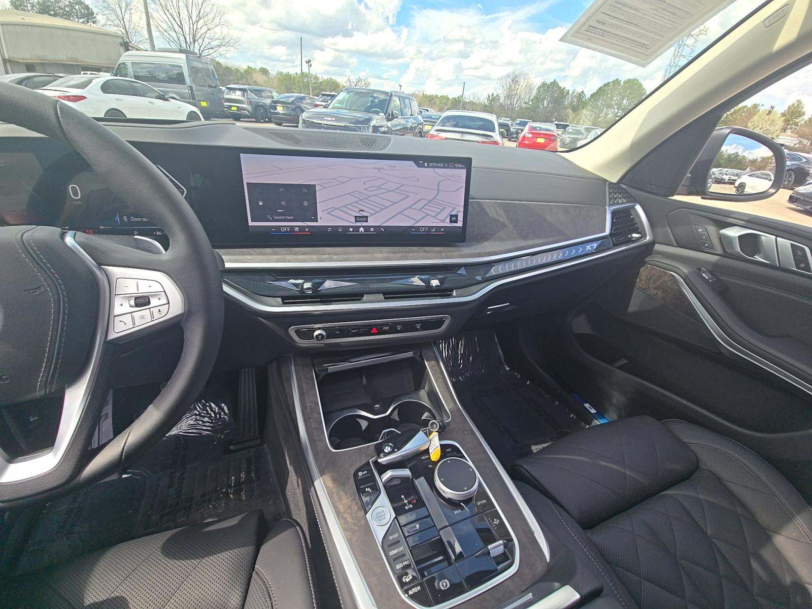 2025 BMW X7 xDrive40i AWD