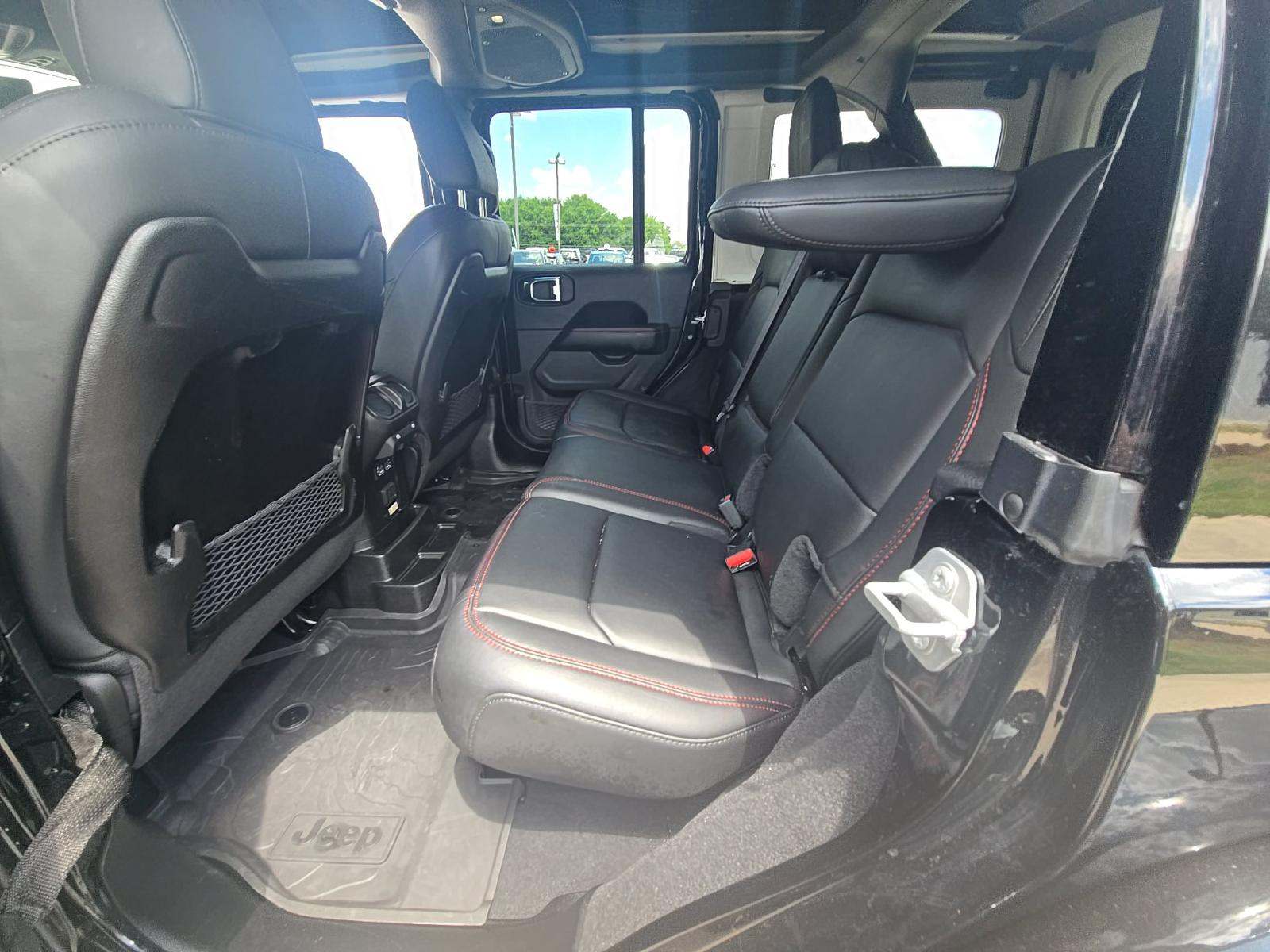 2025 Jeep Wrangler Rubicon X AWD