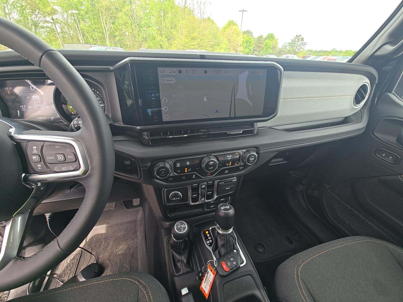 JEEP 4XE BACKCOUNTRY - 6