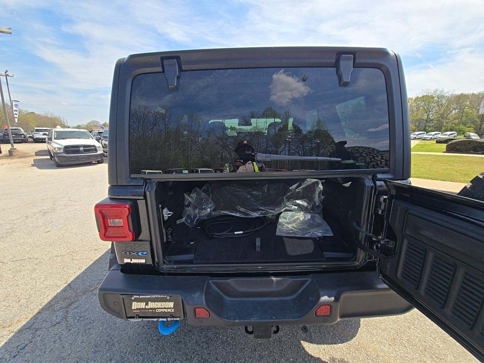 JEEP 4XE RUBICON - 10