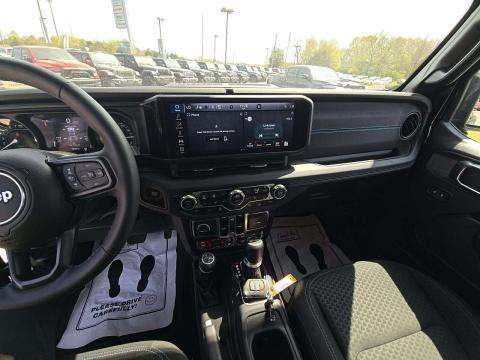 JEEP 4XE RUBICON - 6